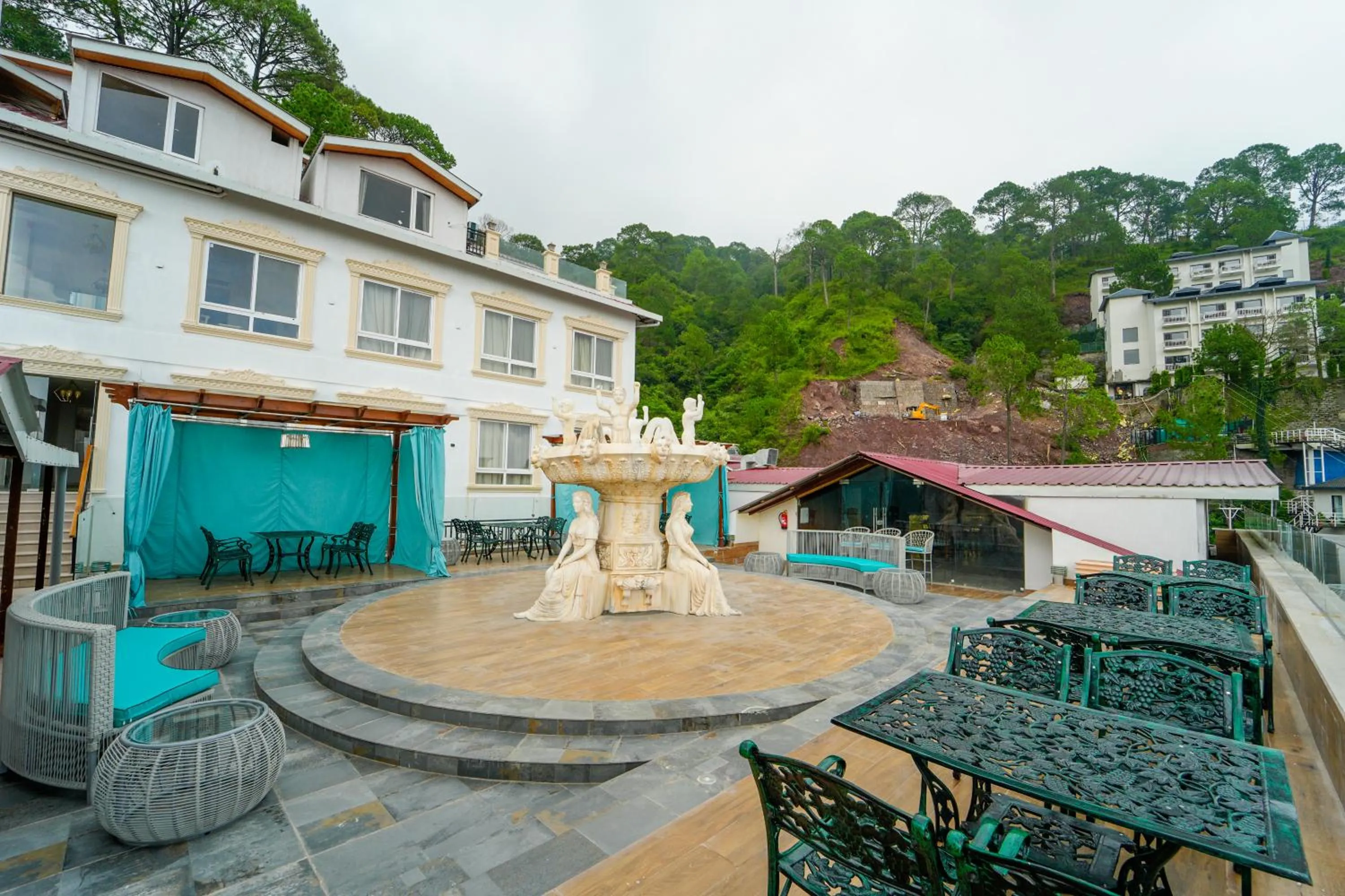 Property building in Villasita Resort