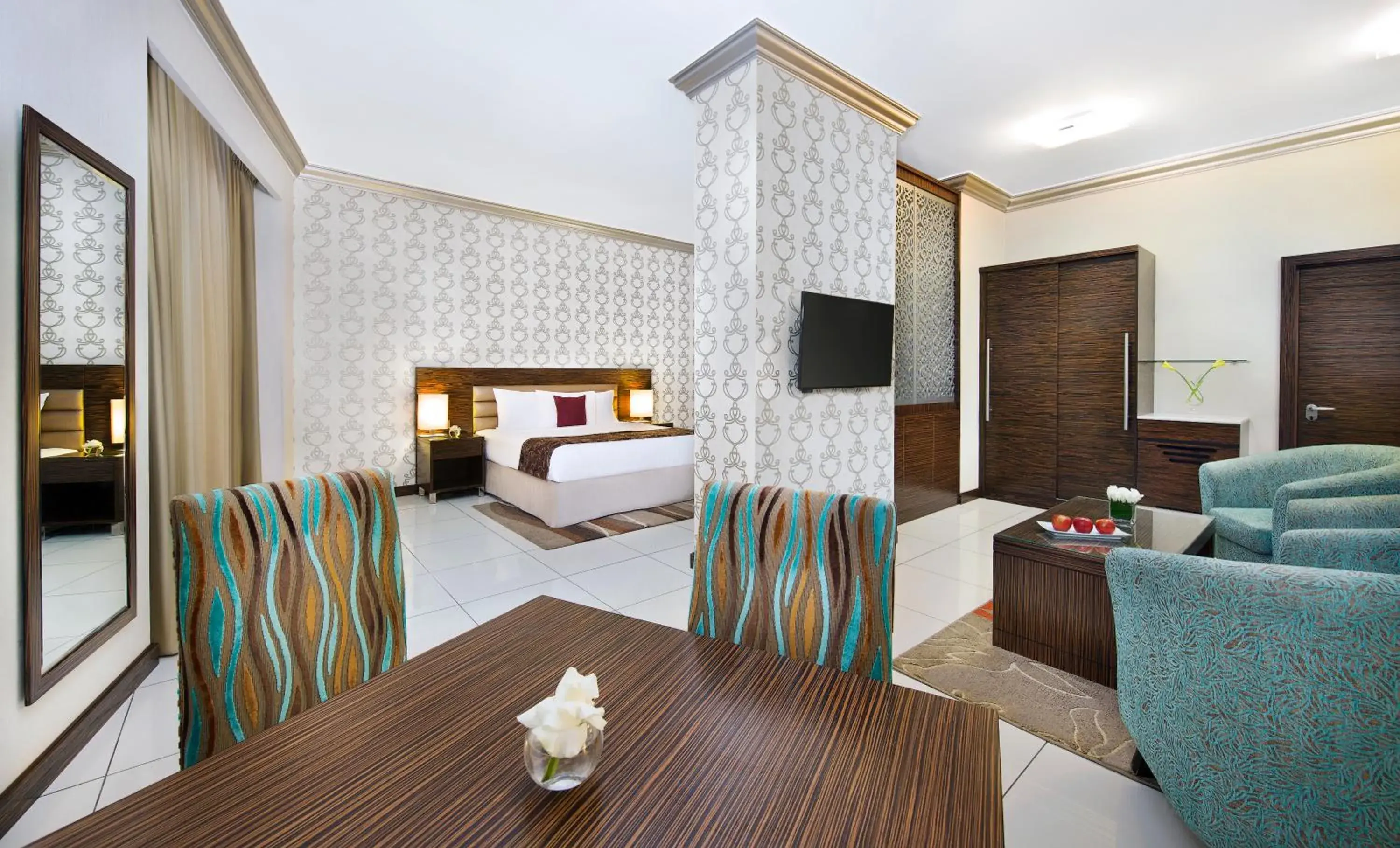 Other, Bed in Gateway Hotel Other, Bed in Gateway Hotel