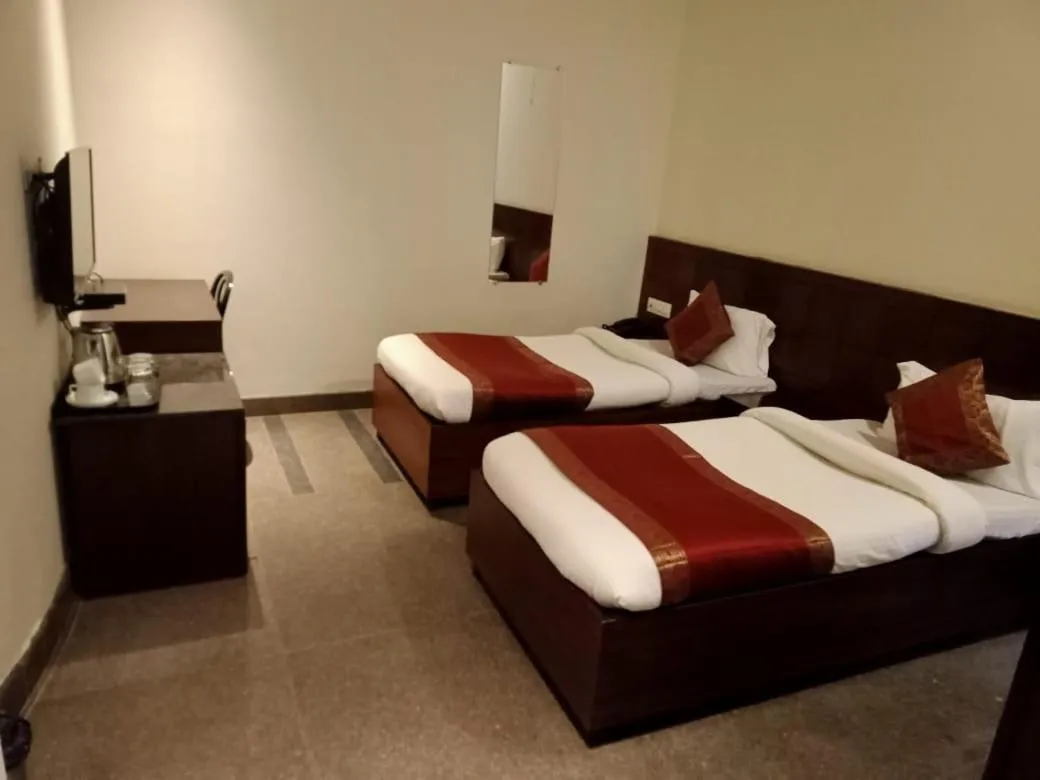 Bed in Hotel Atlantis