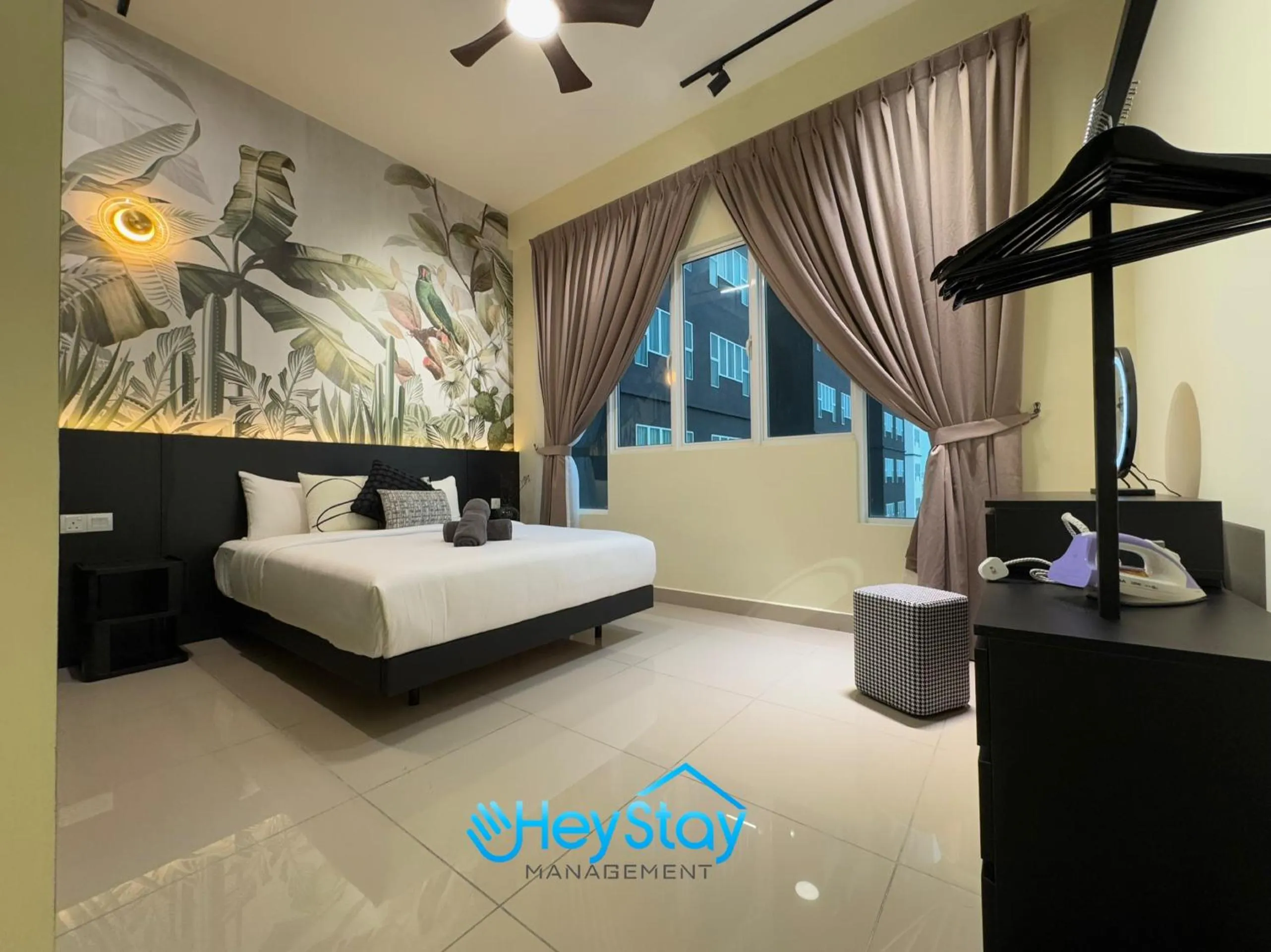 Bed in Amber Cove Impression City By Heystay Management