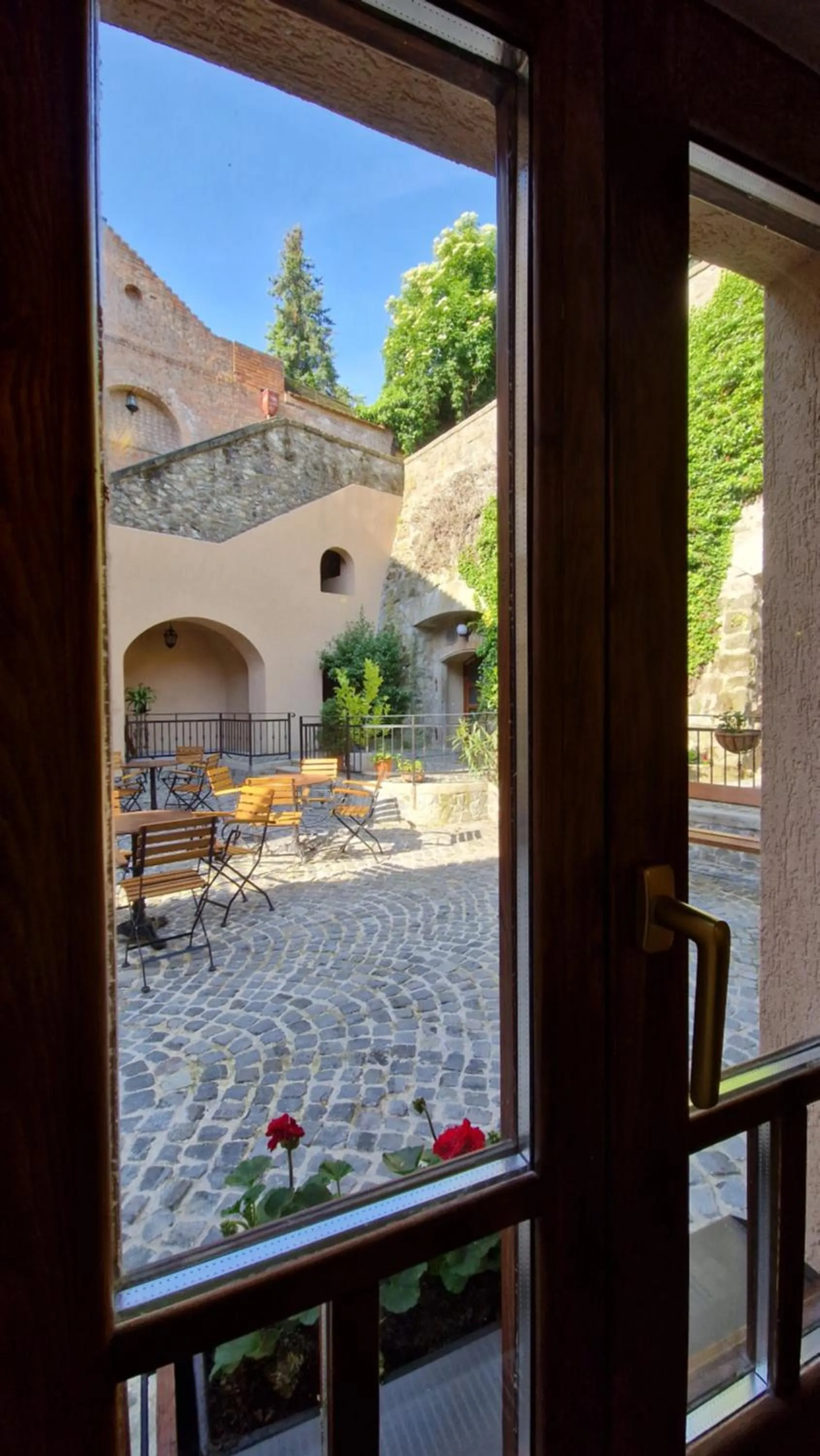 Red Lion Pub & Apartments Szentendre