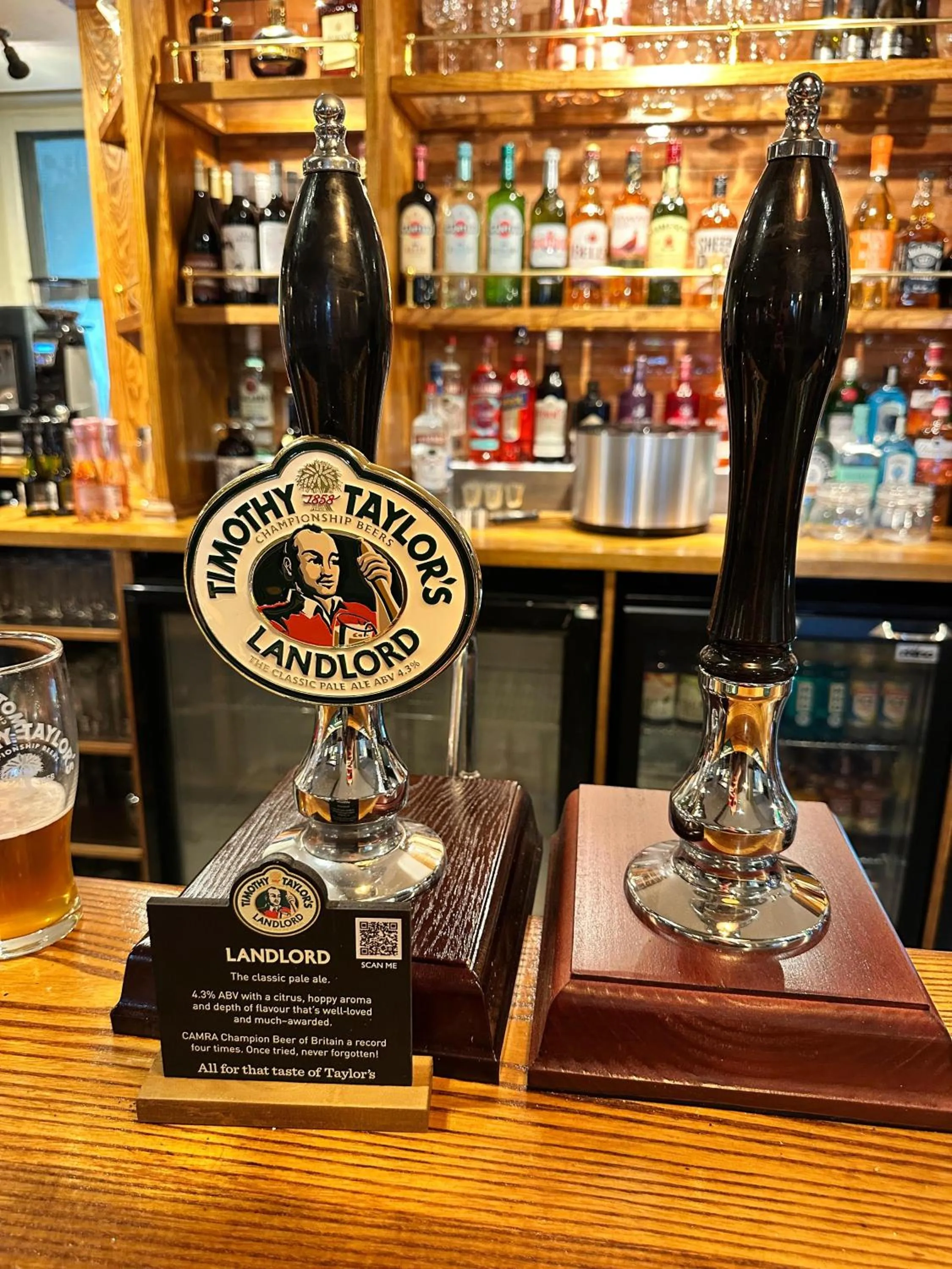 Lounge or bar in Feildens Arms Hotel