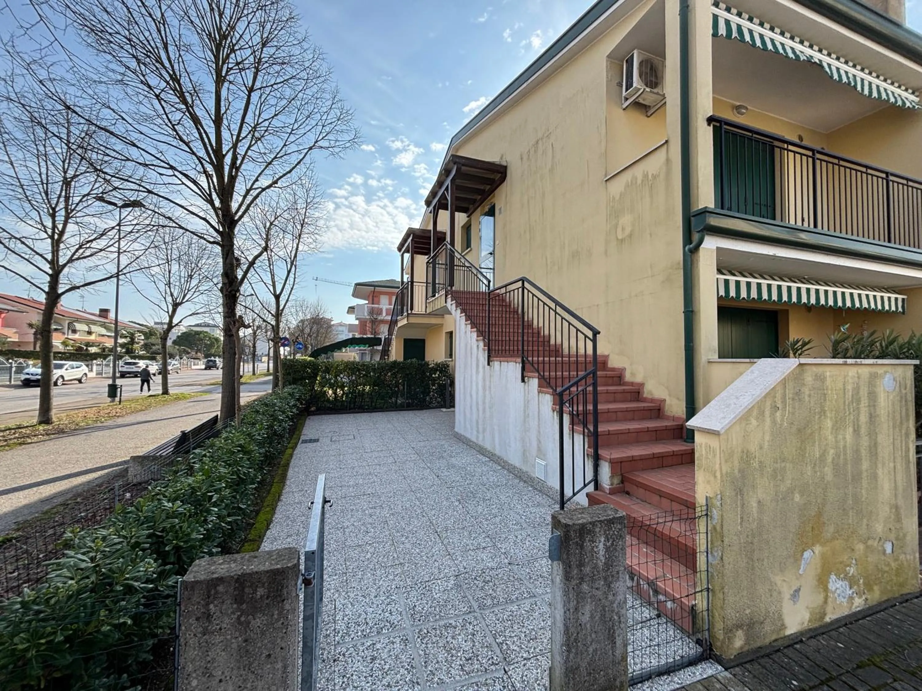 Property building in Villaggio Cristina