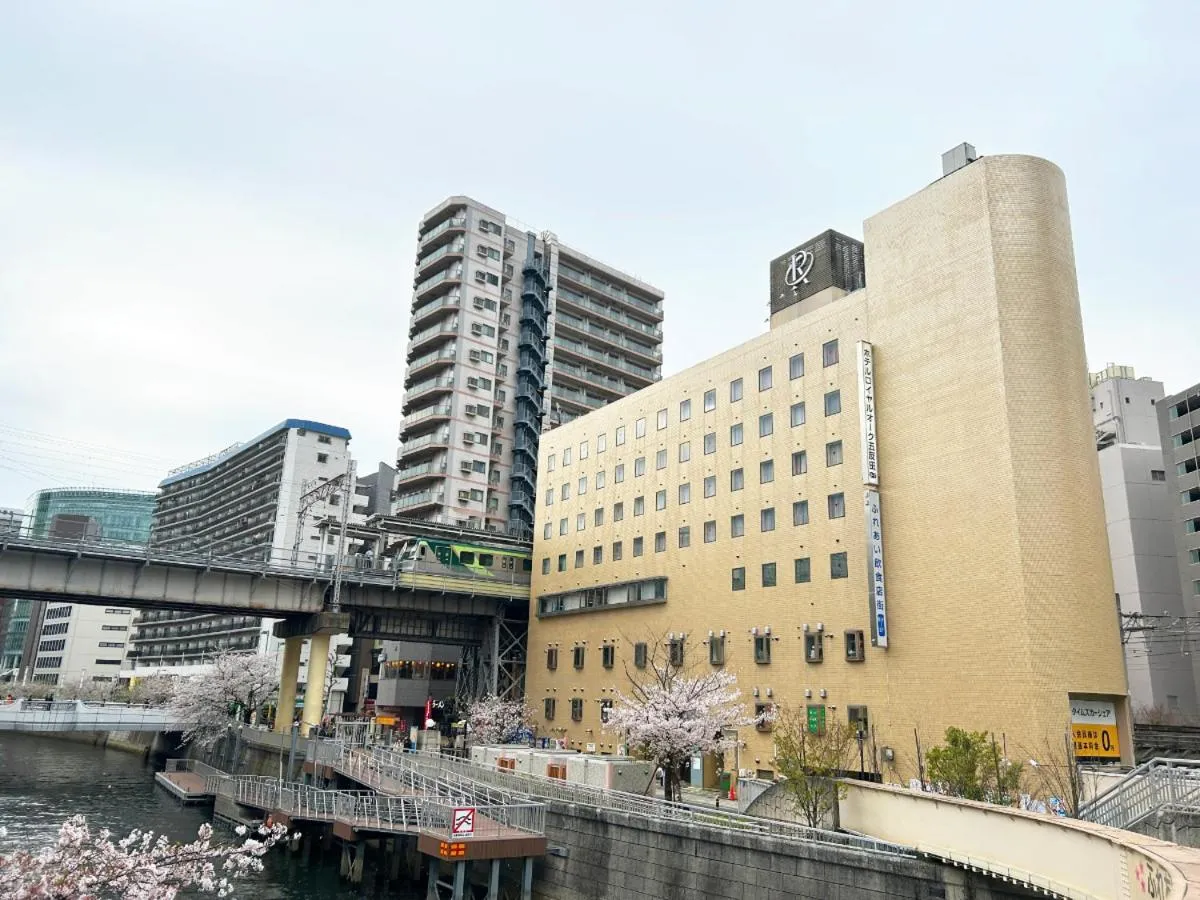 Property building in Hotel Royal Oak Gotanda