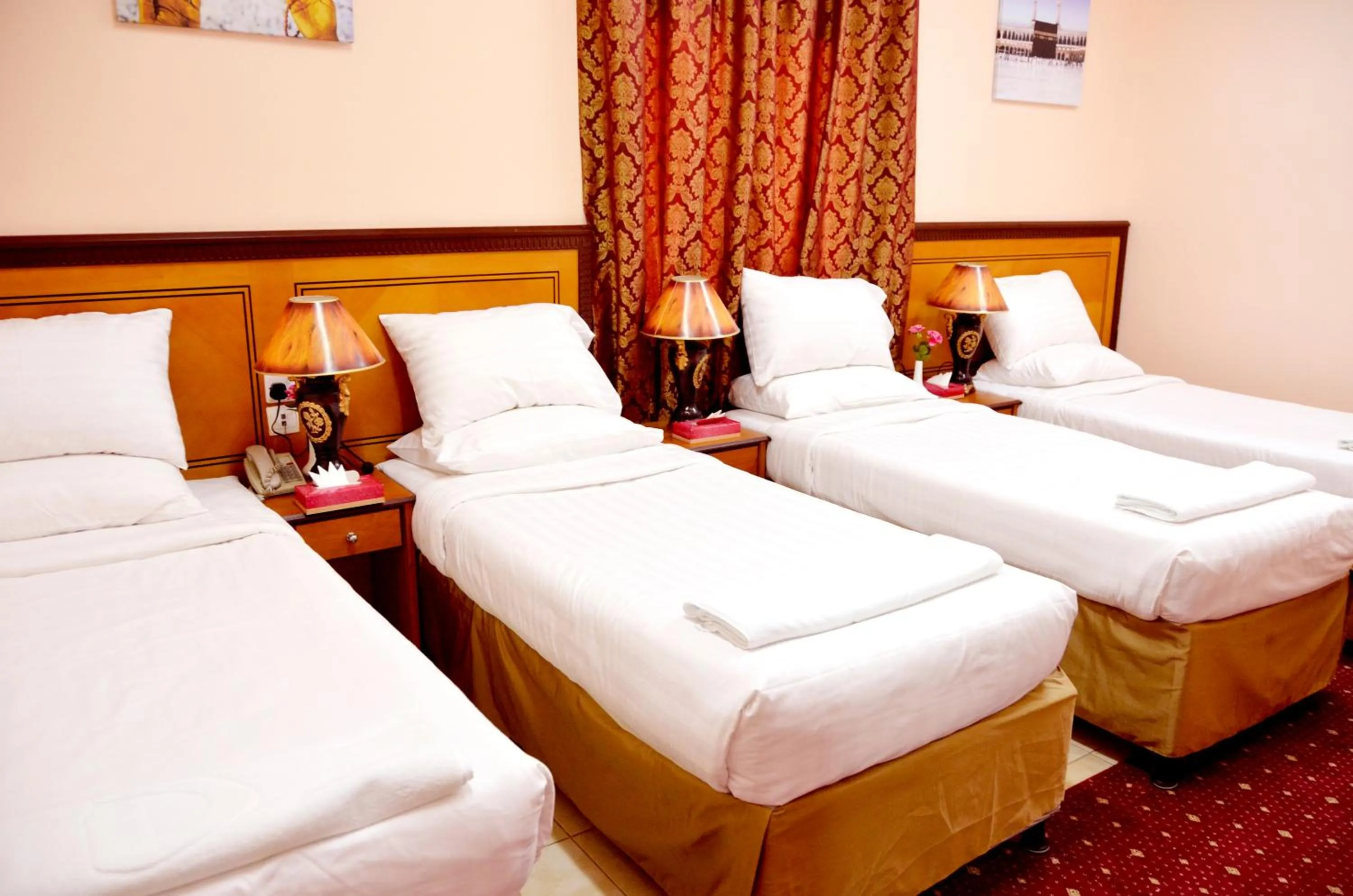 Bedroom in Nada Al Deafah Hotel