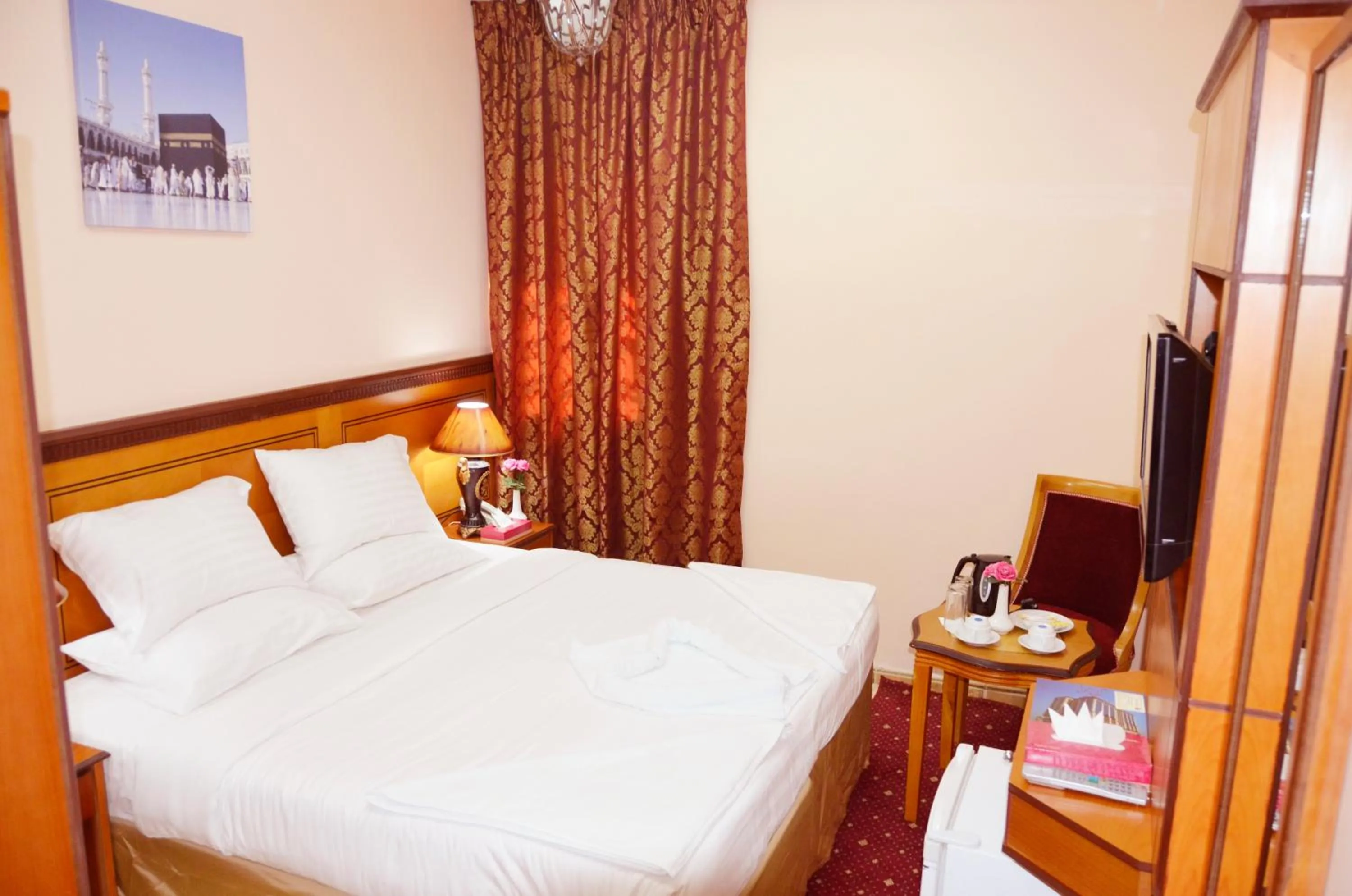 Bedroom in Nada Al Deafah Hotel