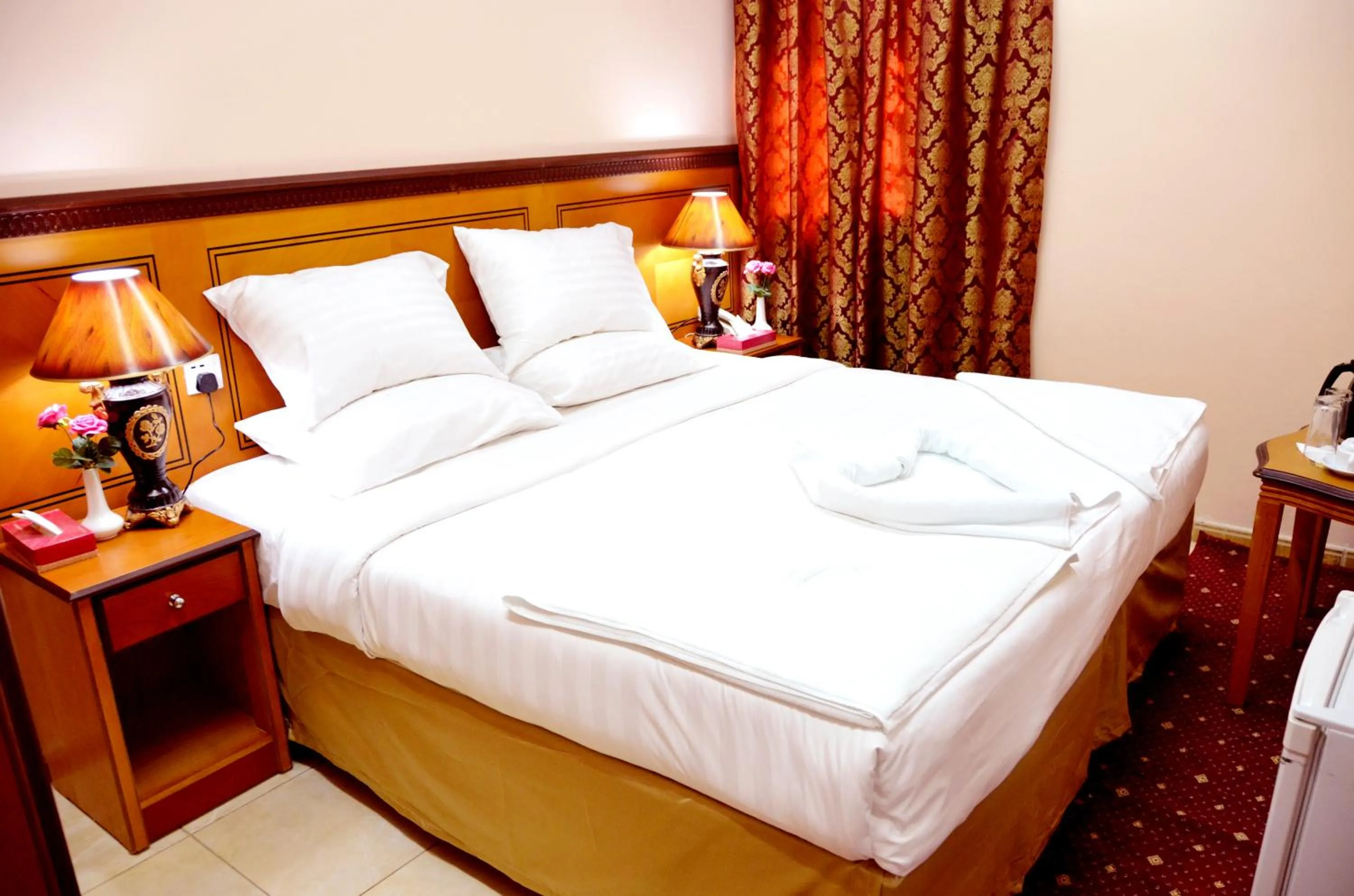 Bedroom in Nada Al Deafah Hotel