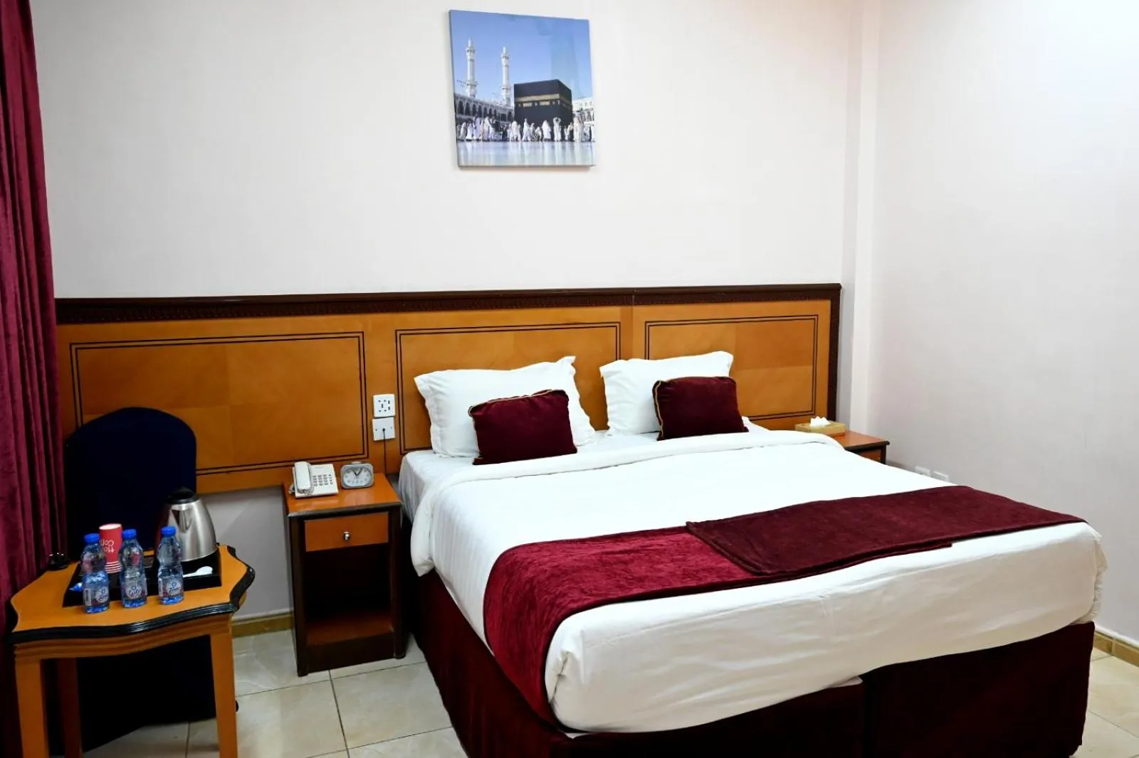 Bed in Nada Al Deafah Hotel