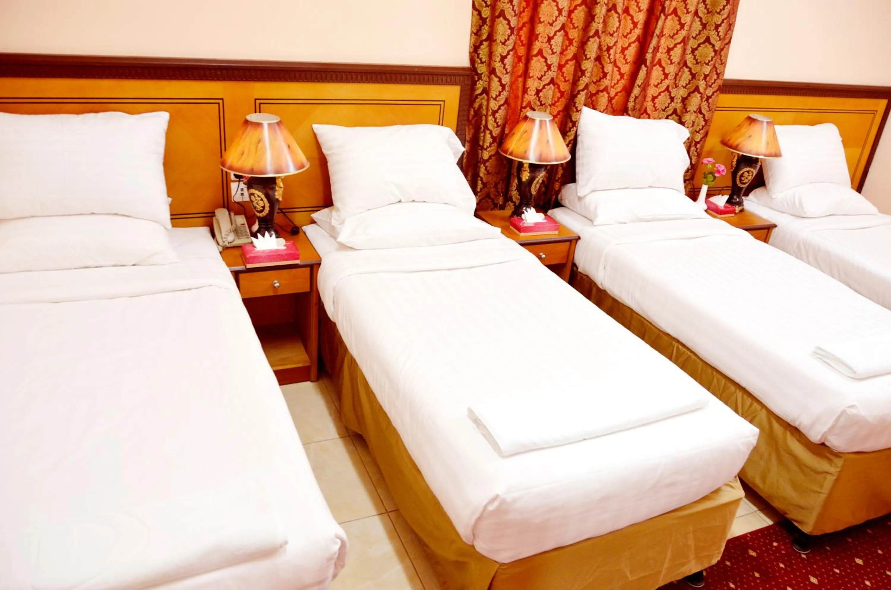 Bedroom in Nada Al Deafah Hotel