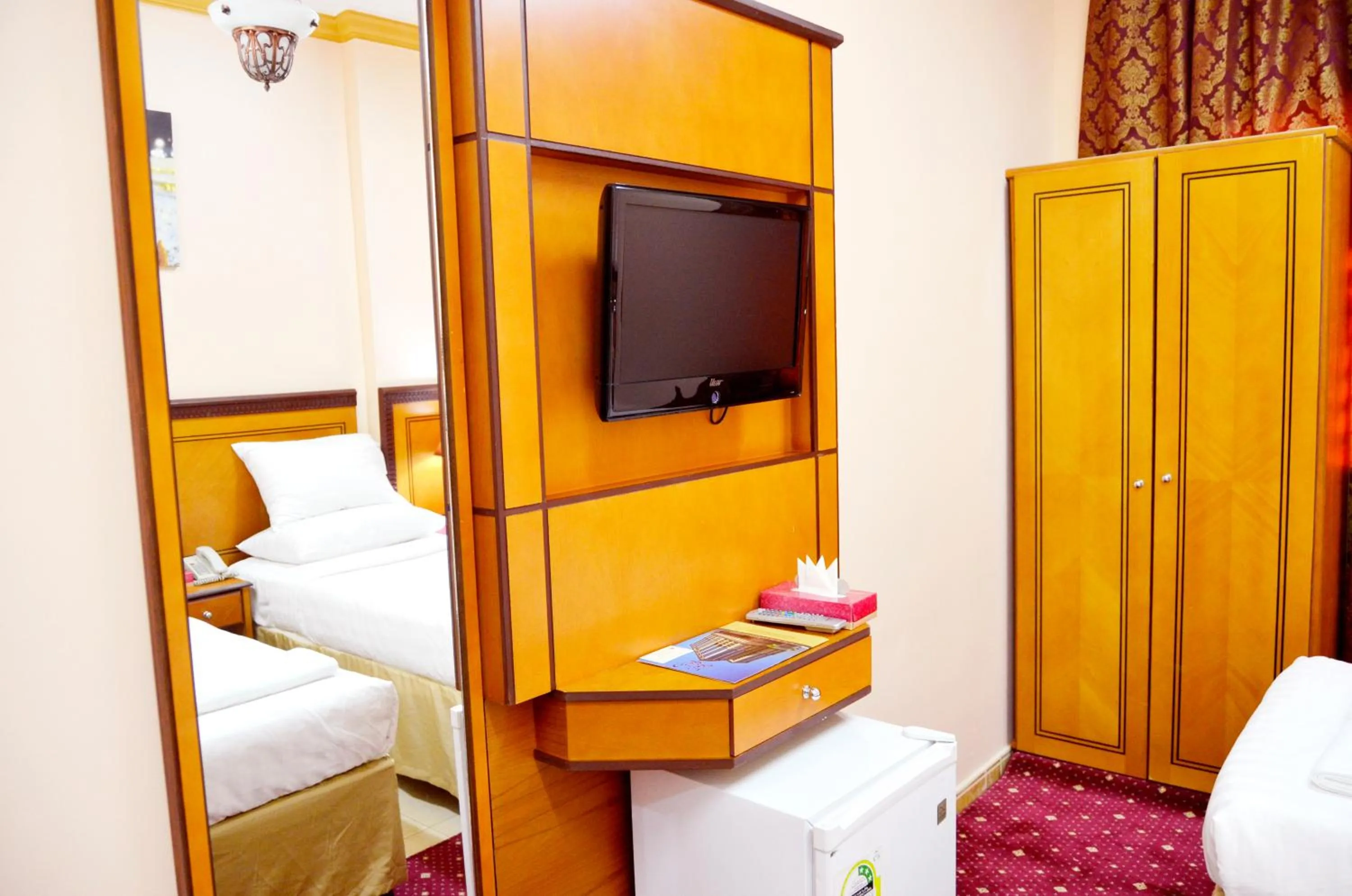 TV and multimedia in Nada Al Deafah Hotel