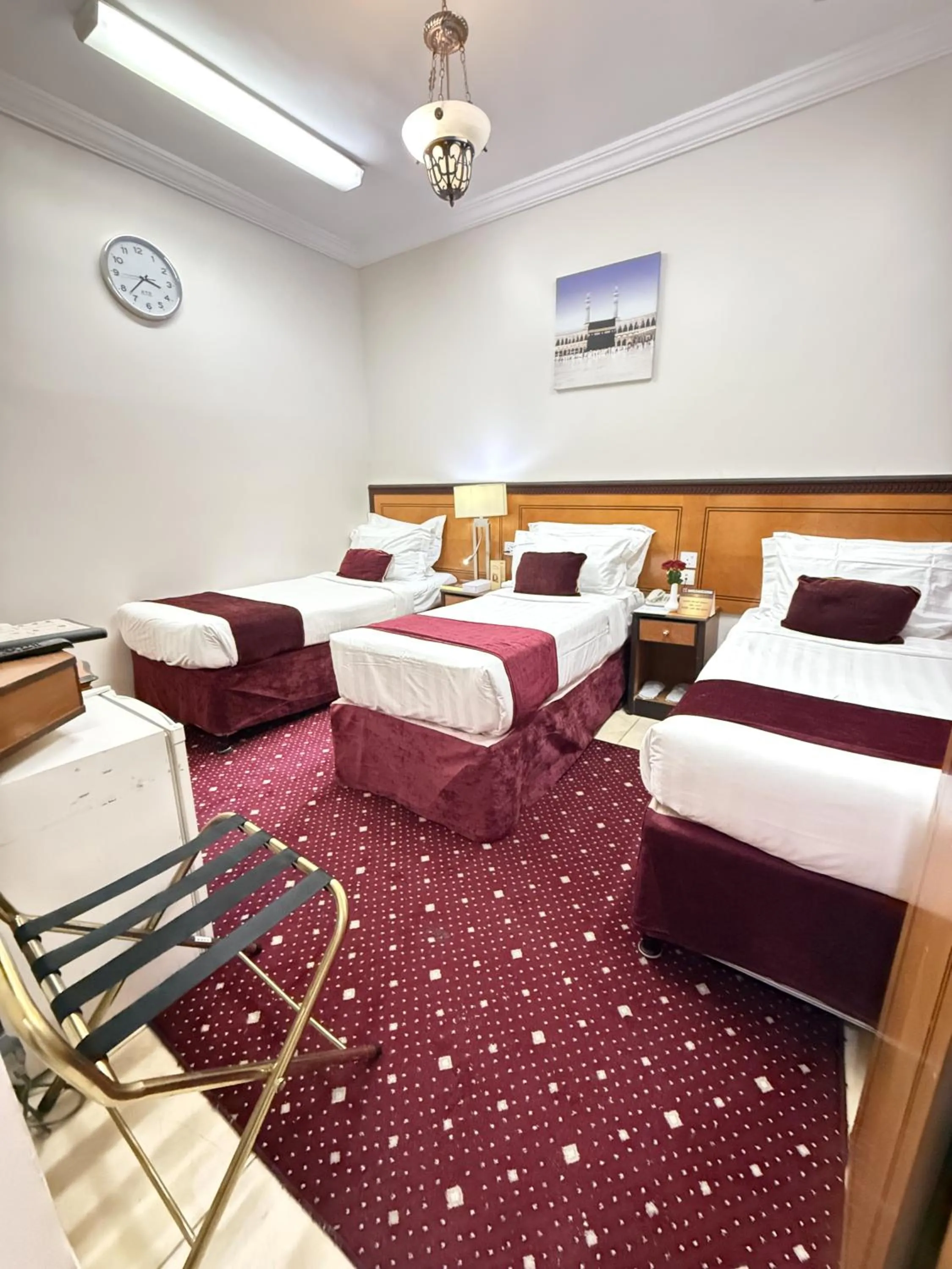 Bed in Nada Al Deafah Hotel