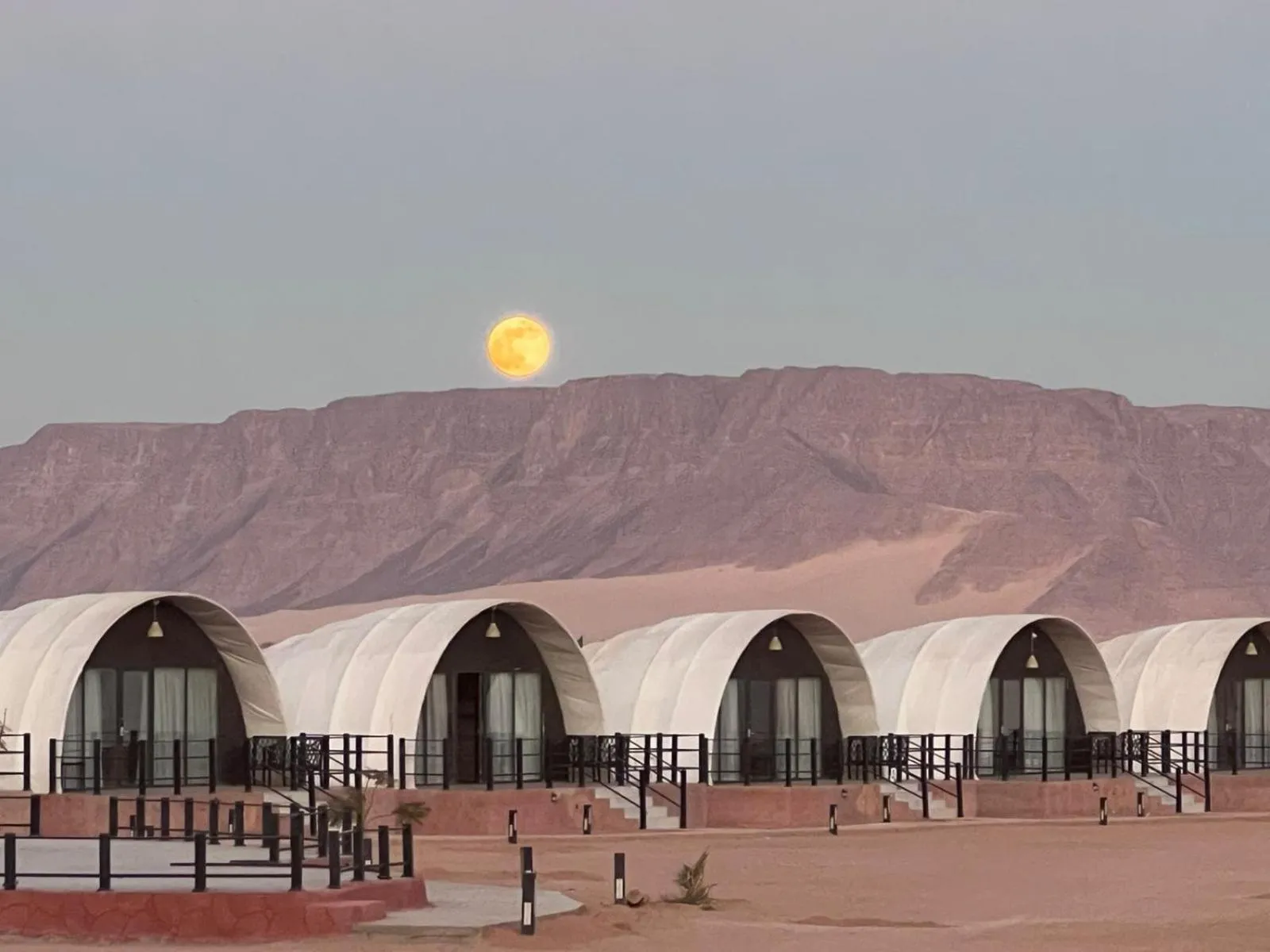 Shell Luxury Camp