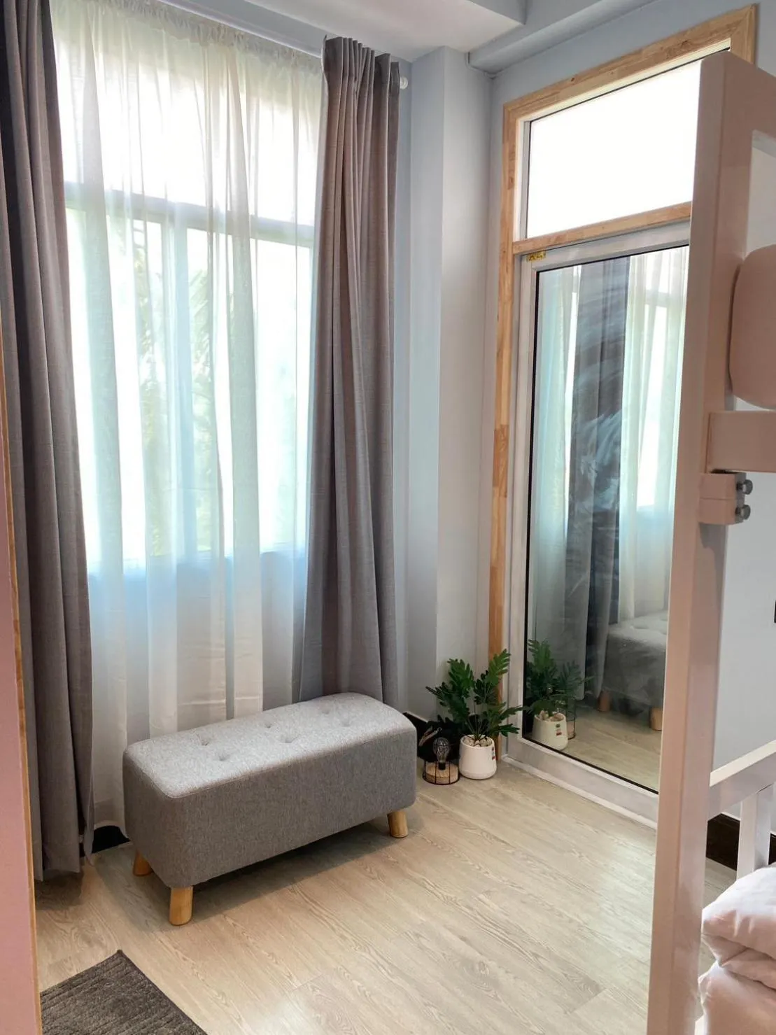 Bed in Triple J hotel Trang