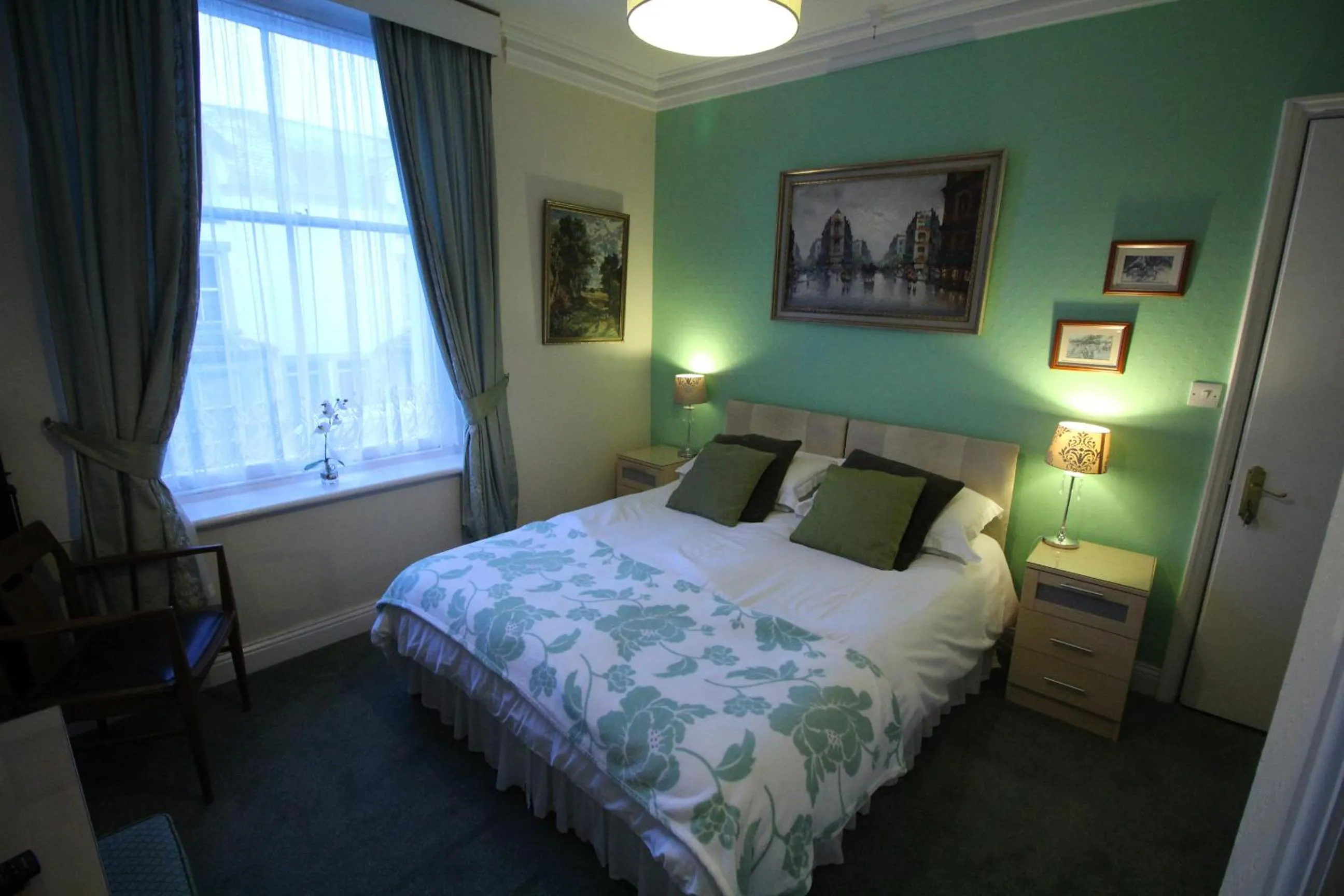 Day, Bed in Bluestones