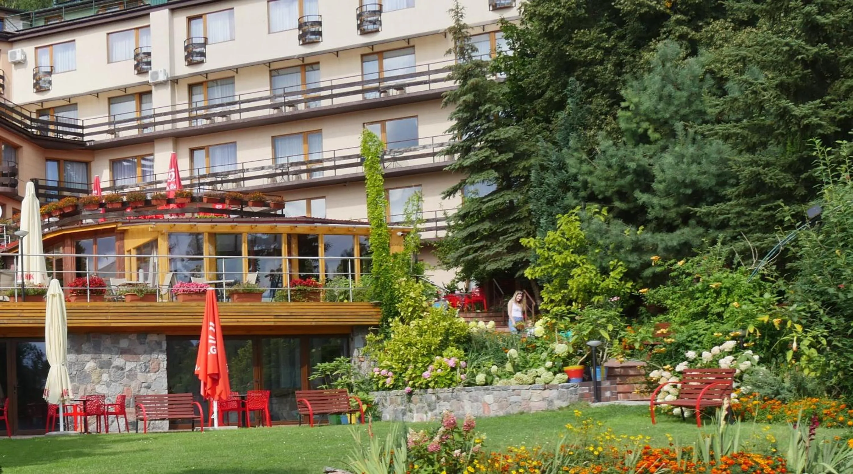 Property building in To Tu