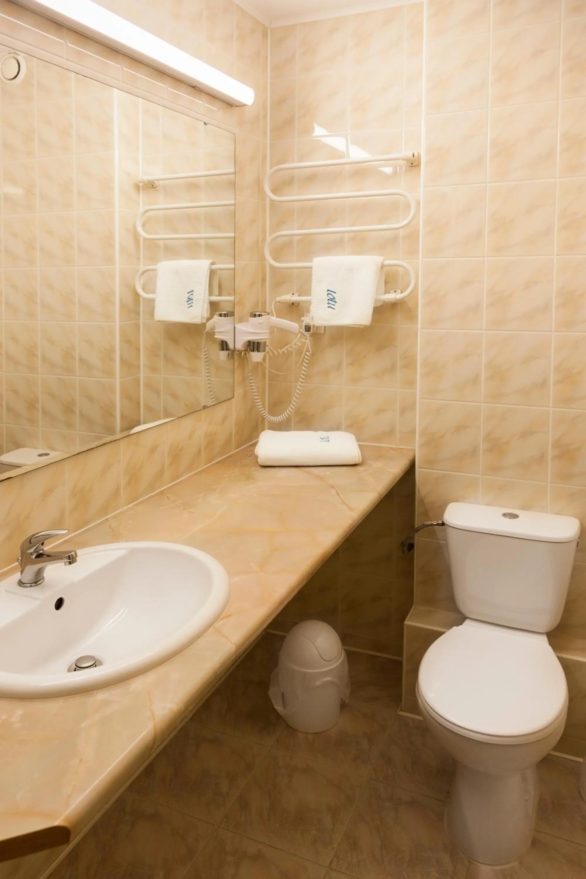 Bathroom in To Tu