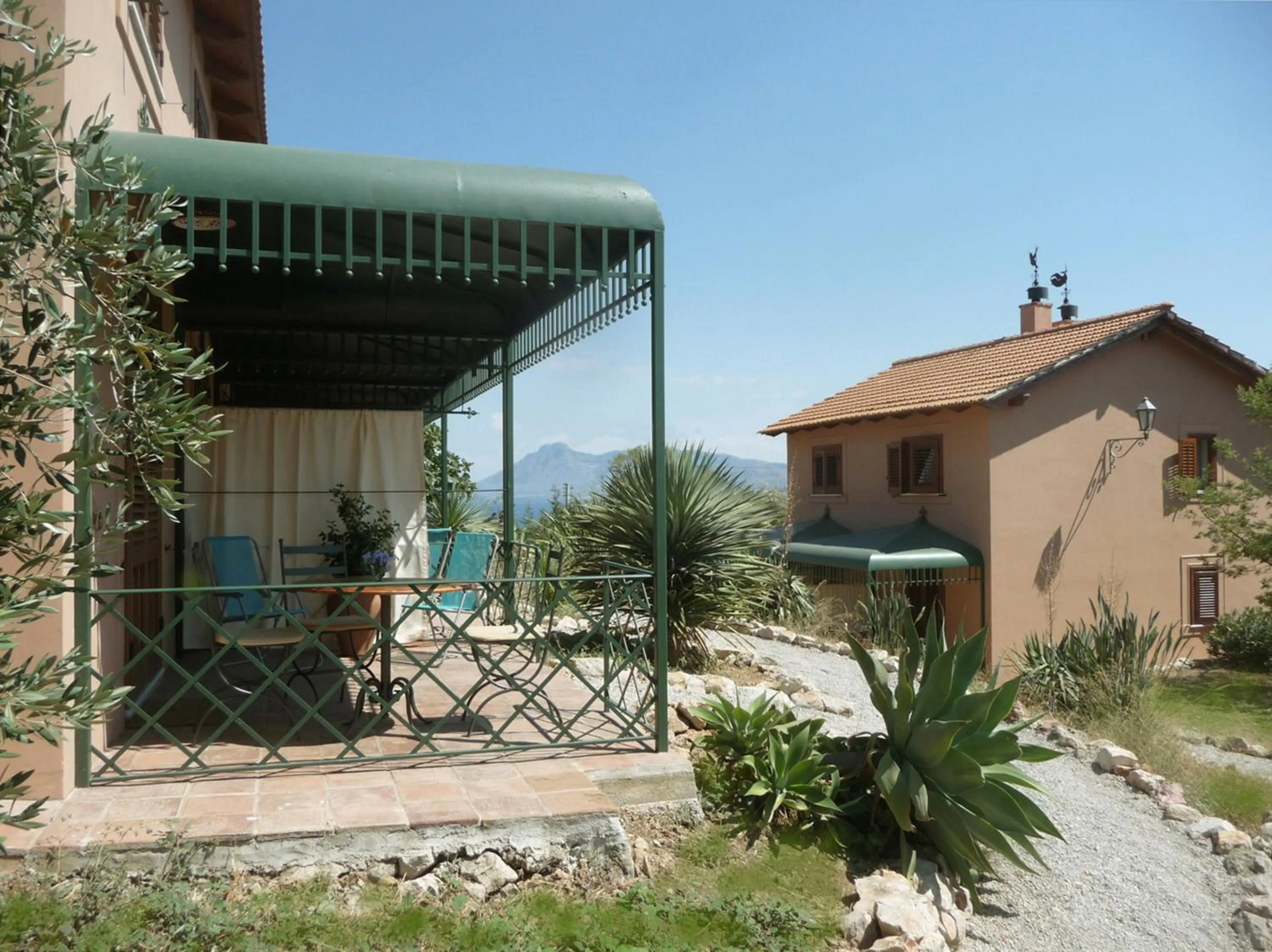 Garden in Villa Paladino Solunto