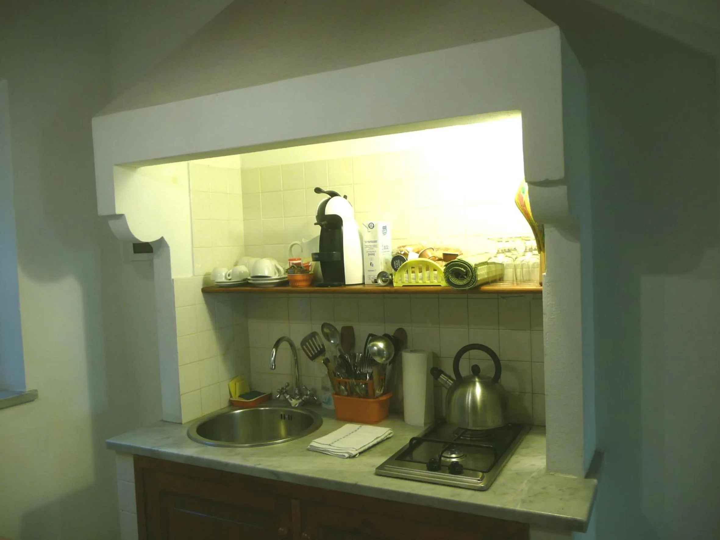 Coffee/tea facilities in Villa Paladino Solunto