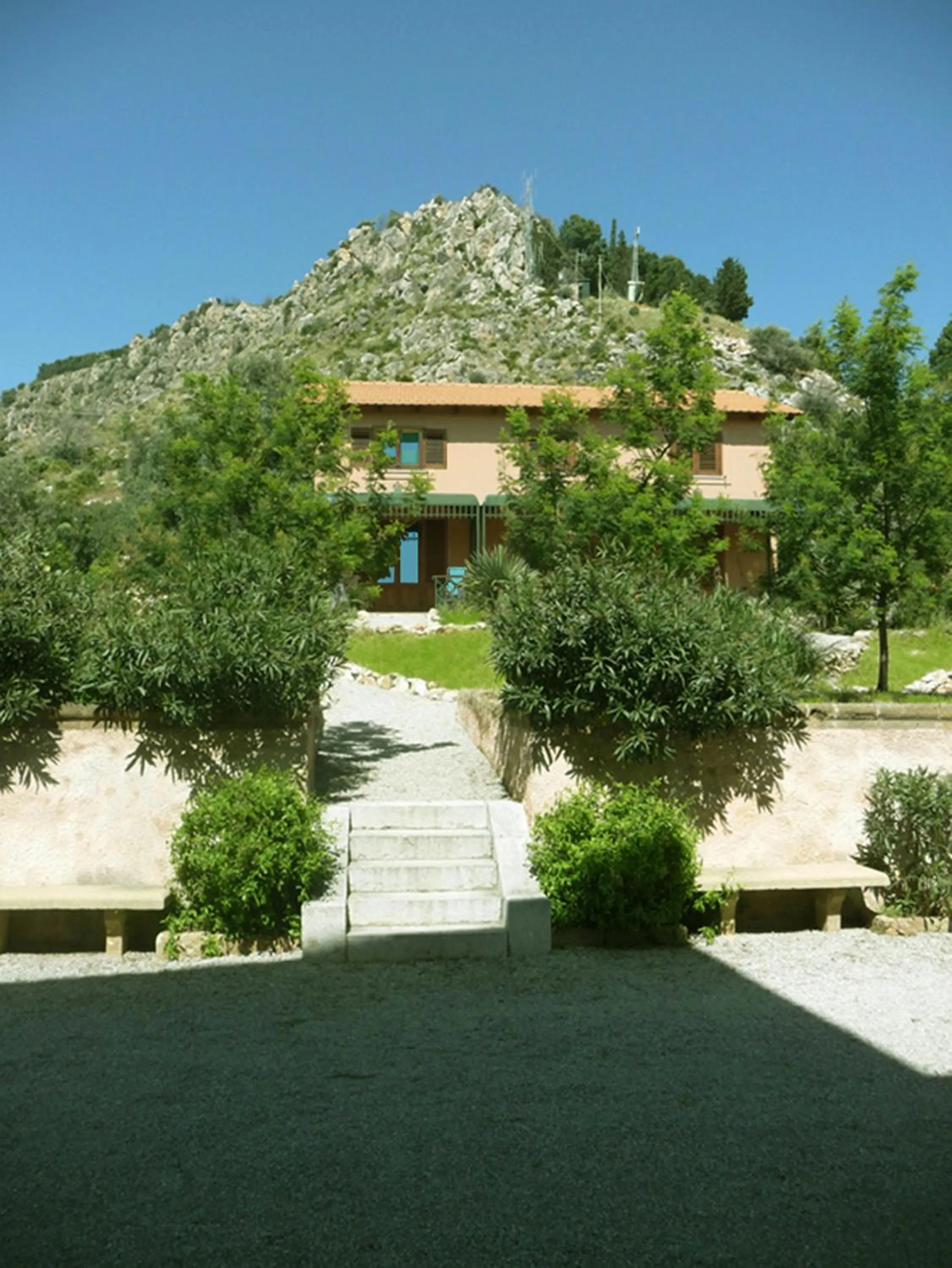 Garden in Villa Paladino Solunto