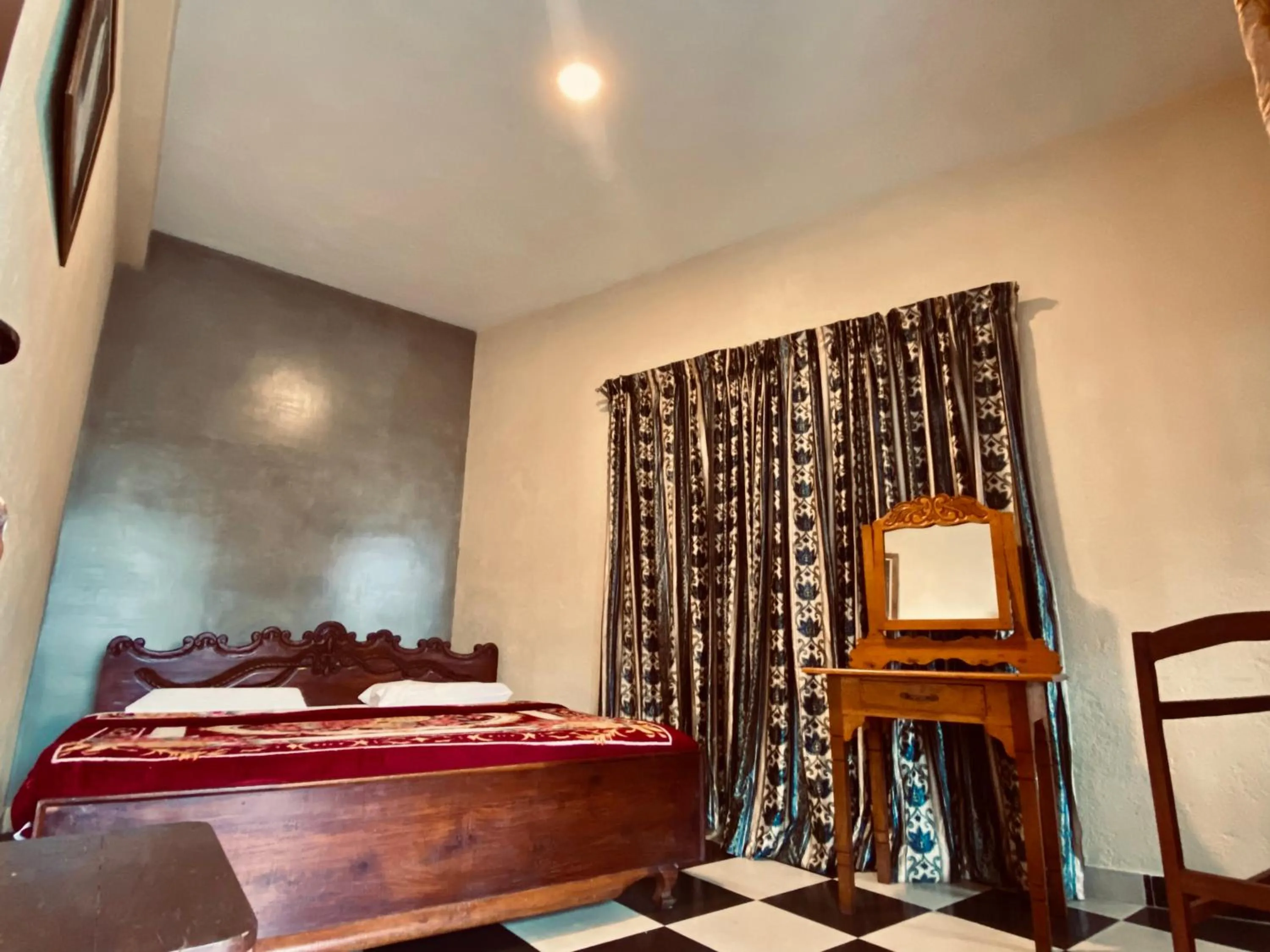 Bed in Srilak View Holiday Inn