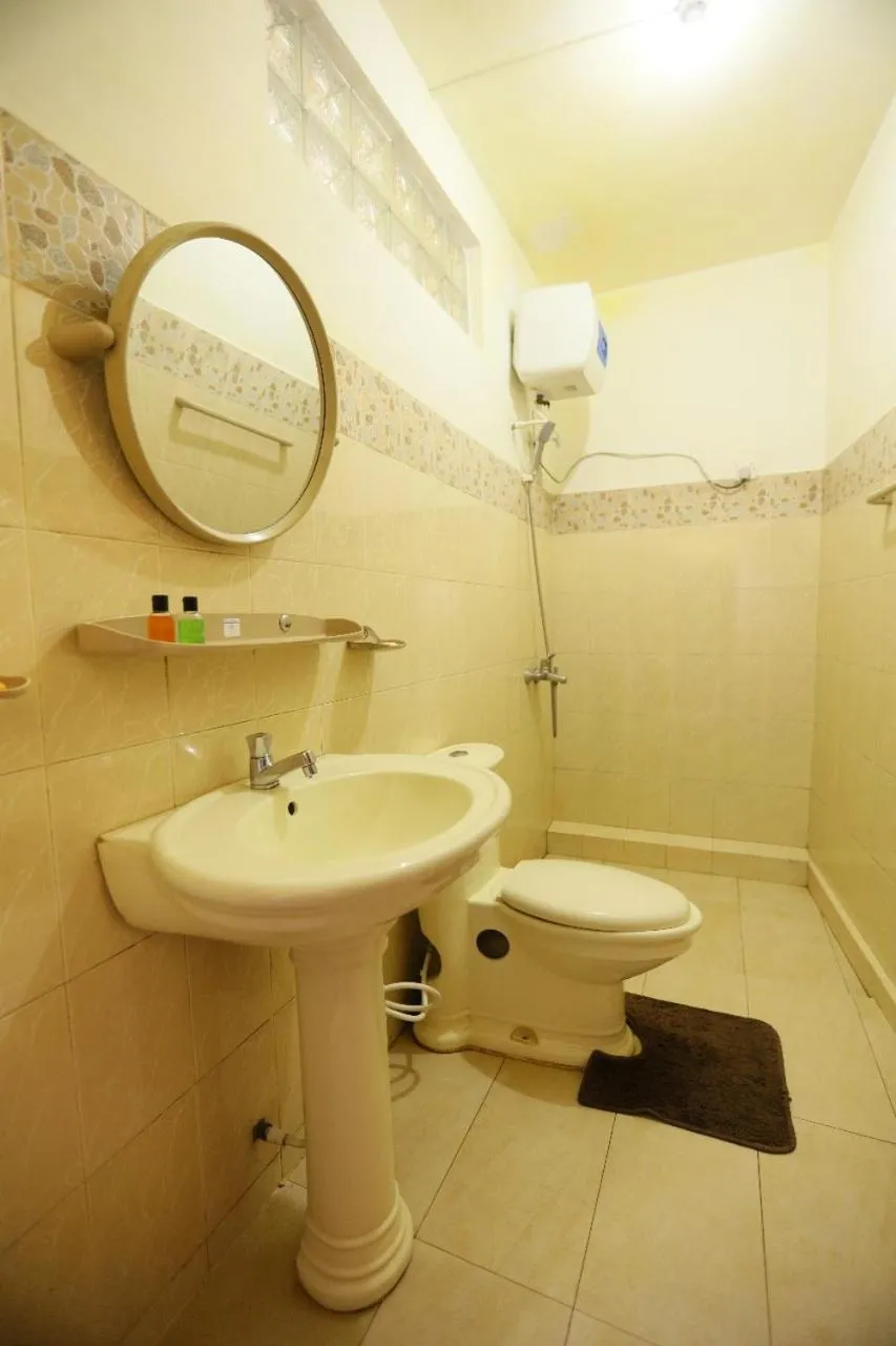 Srilak View Holiday Inn