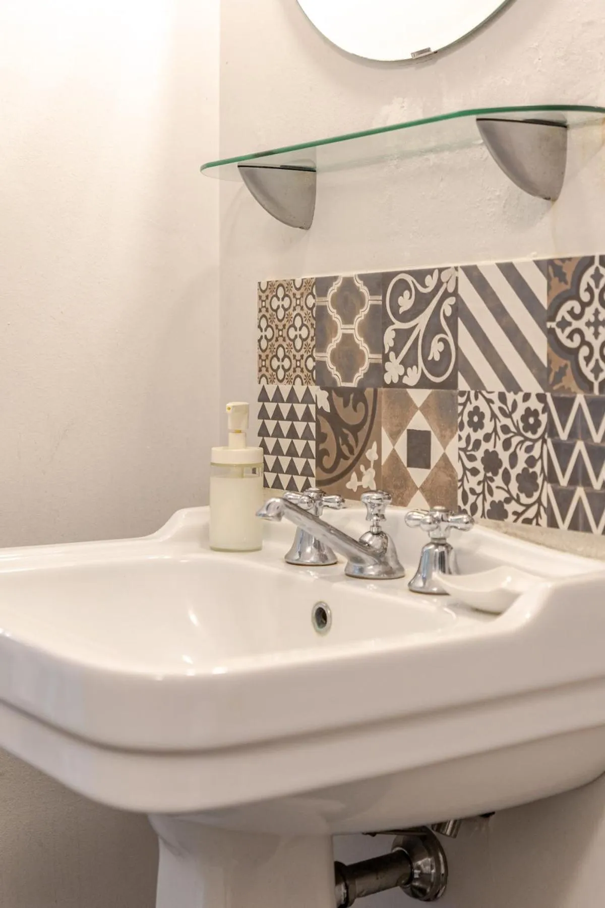 Bathroom in Elephant's Smile B&B