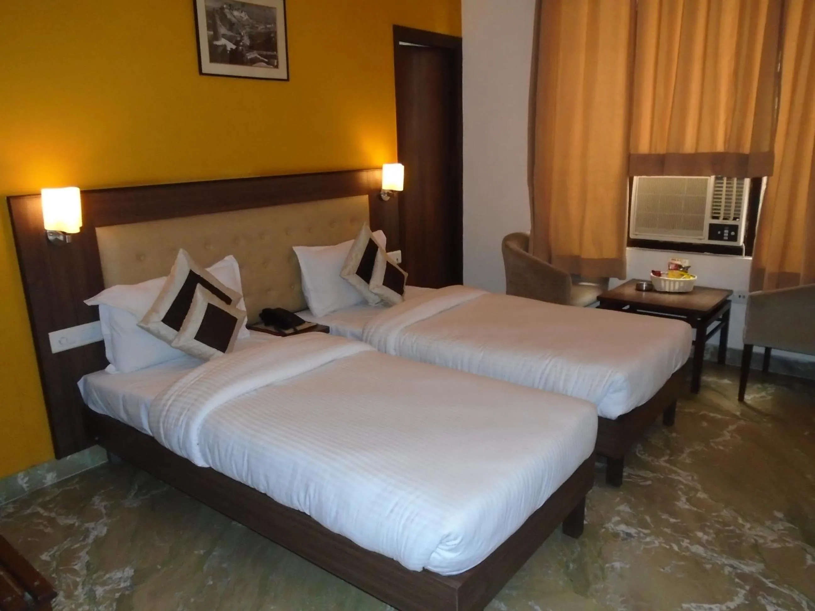 bunk bed, Bed in Hotel Inn Tawang