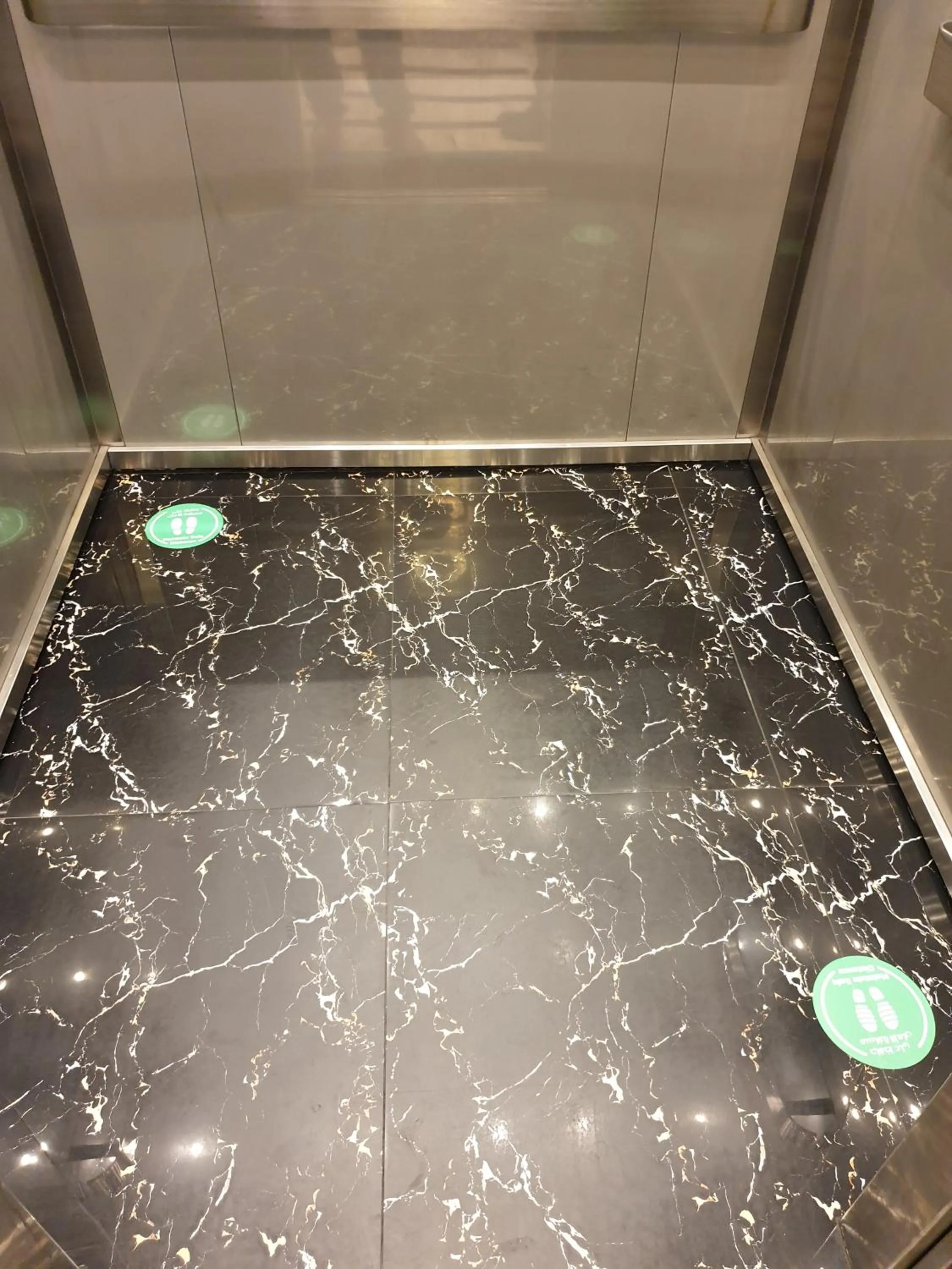 Paragon Hotel Apartments