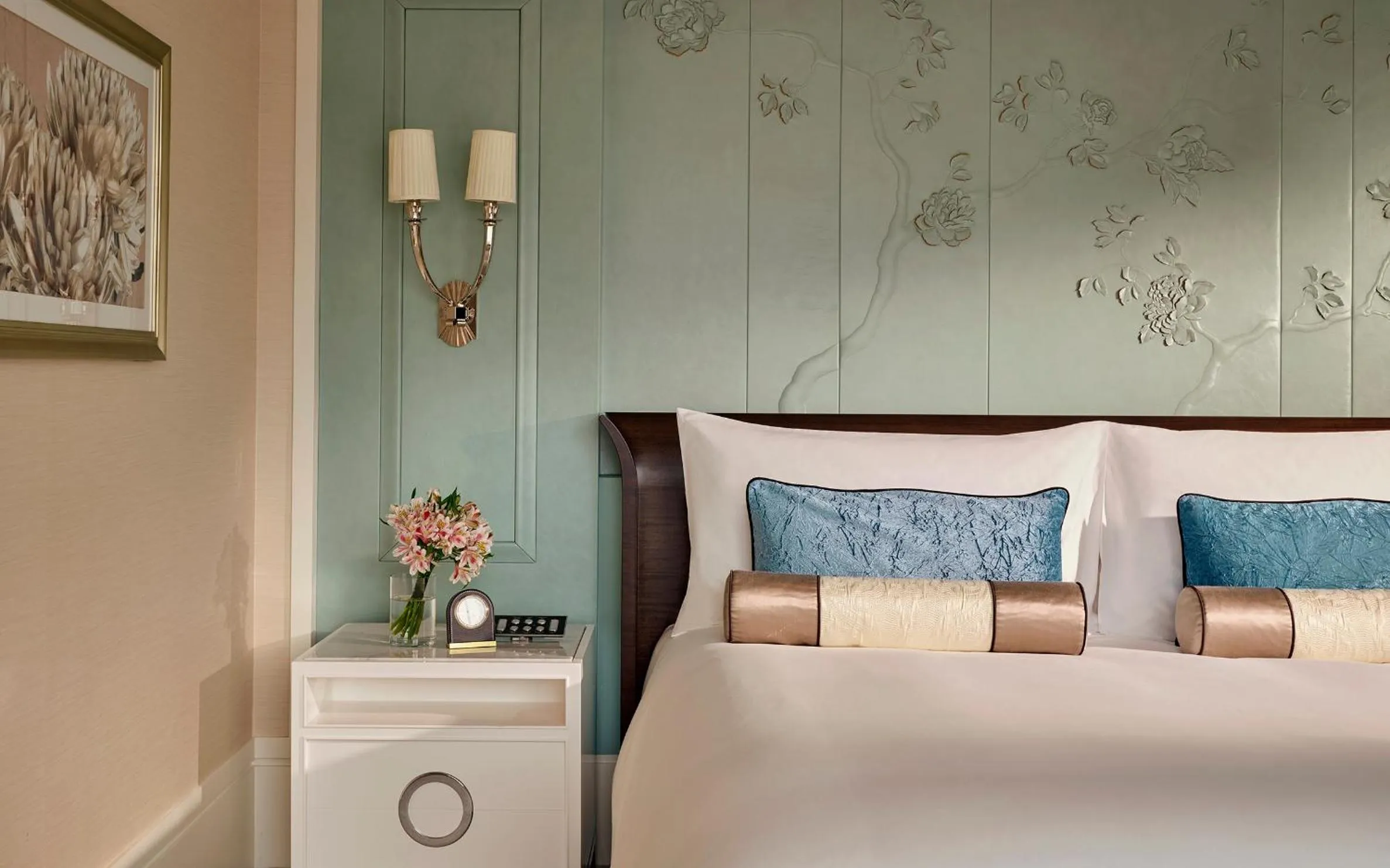 Bed in Mandarin Oriental, Taipei