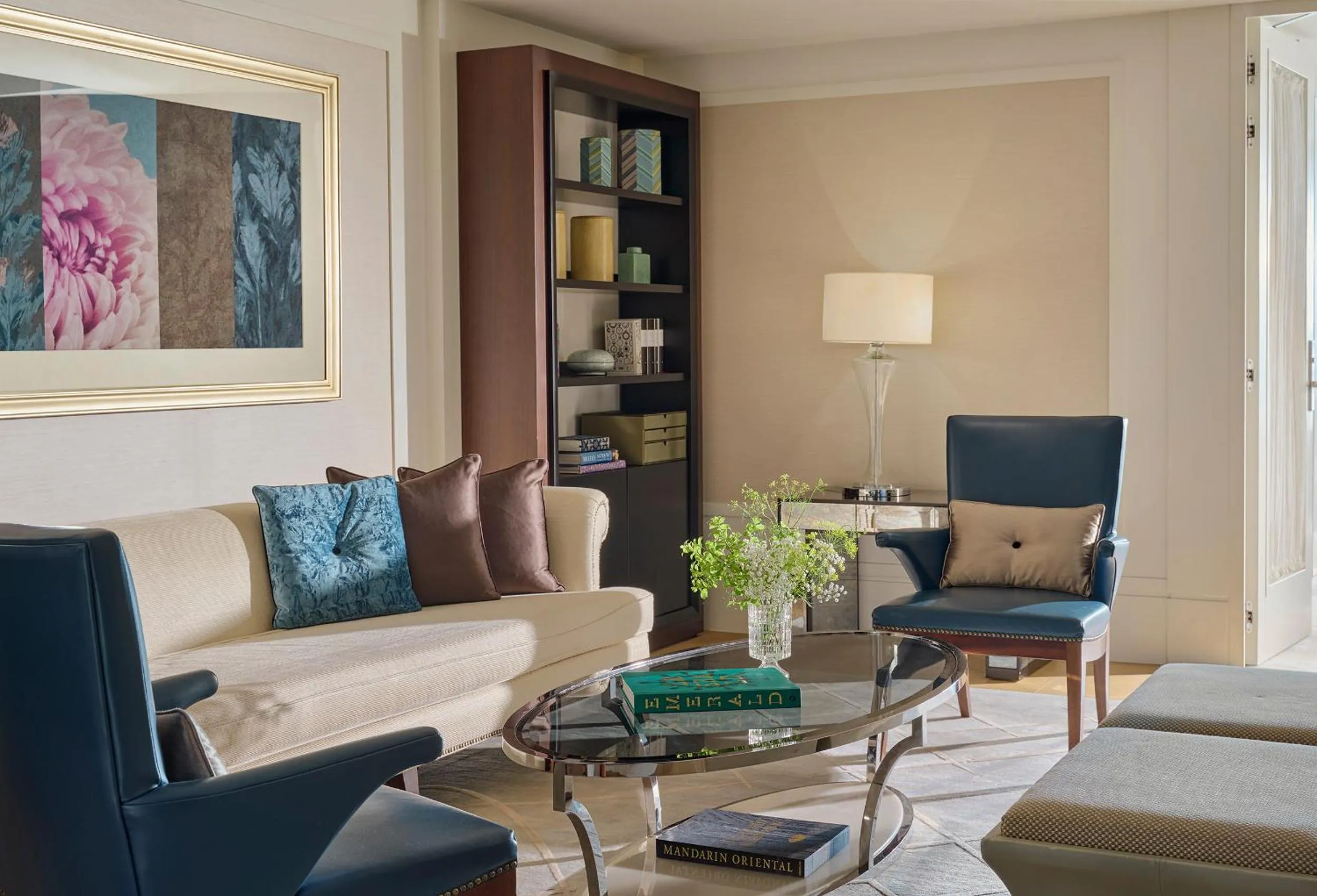 Living room in Mandarin Oriental, Taipei