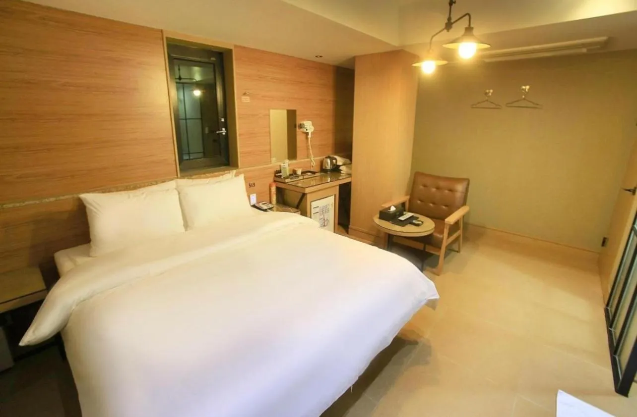 Bed in HOTEL MYEONG JAK