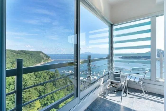Namhae Season Hotel