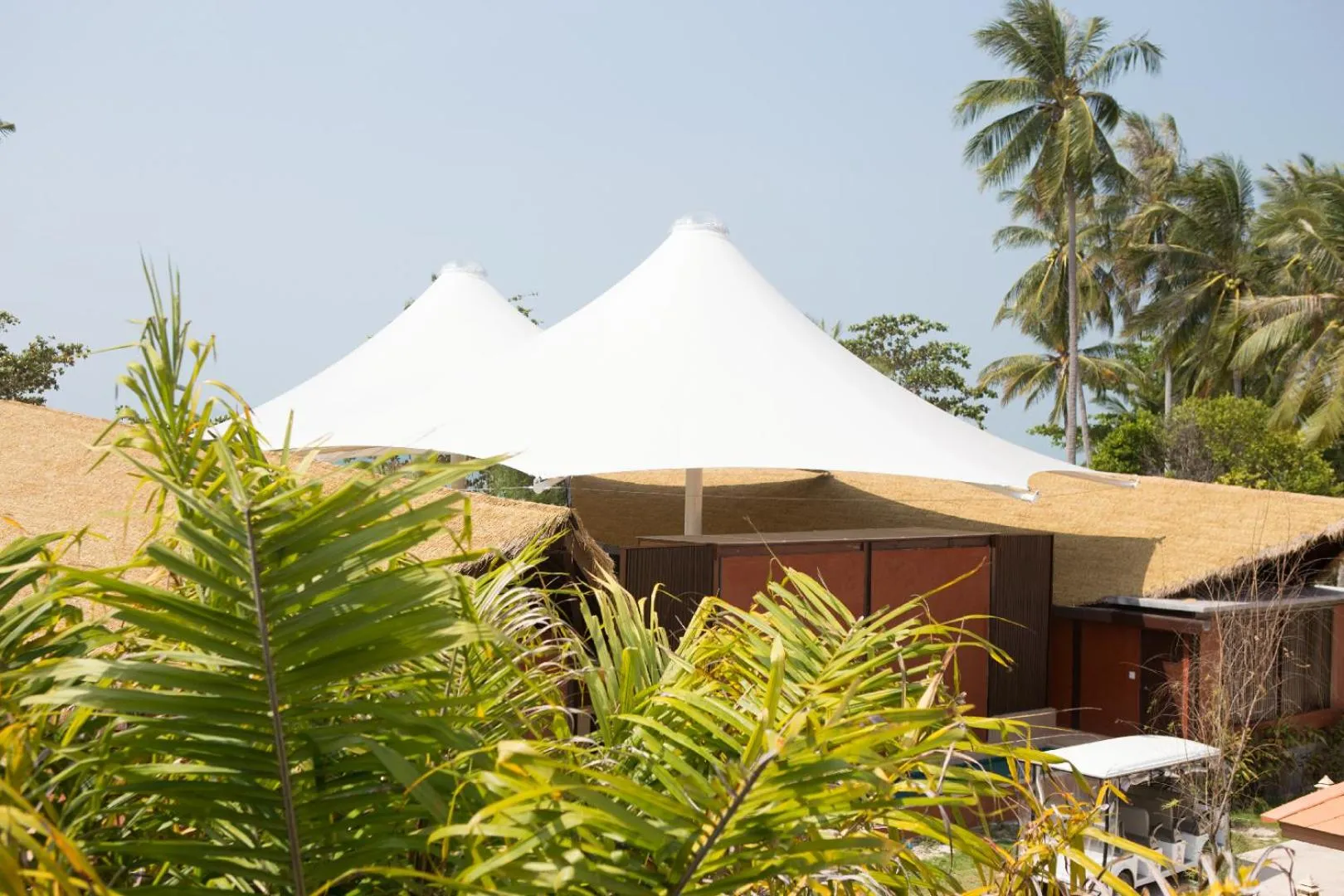 Garden view in Blue Bay Resort - Access to Pool and Beach-Phuket & Krabi