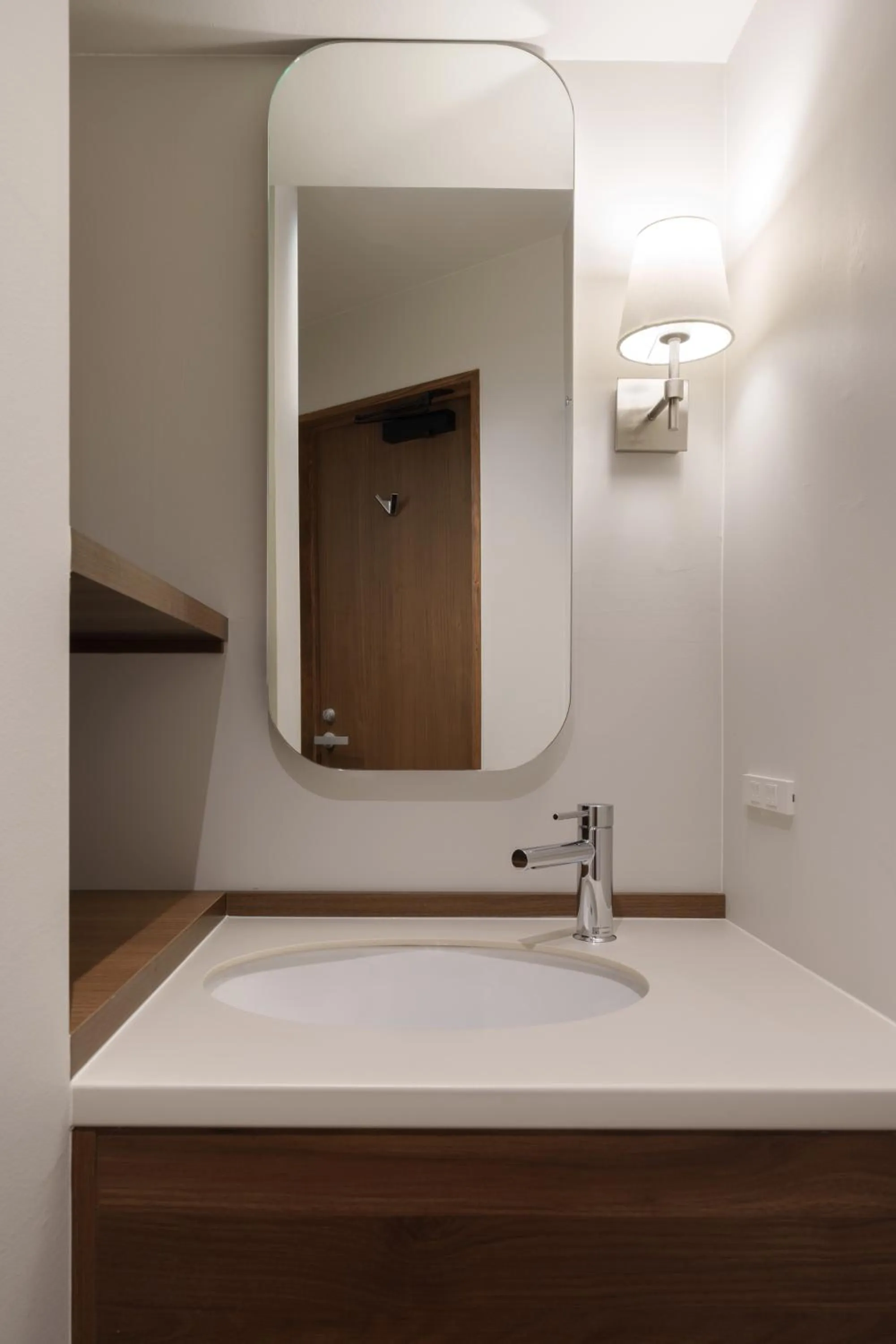 Bathroom in the b osaka-shinsekai