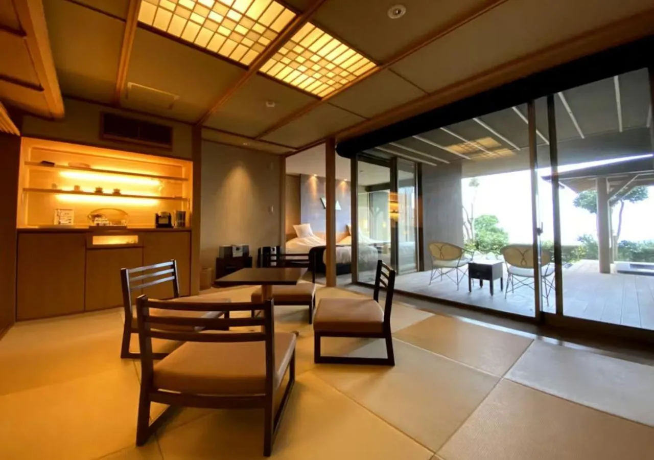 Living room in Oyado The Earth