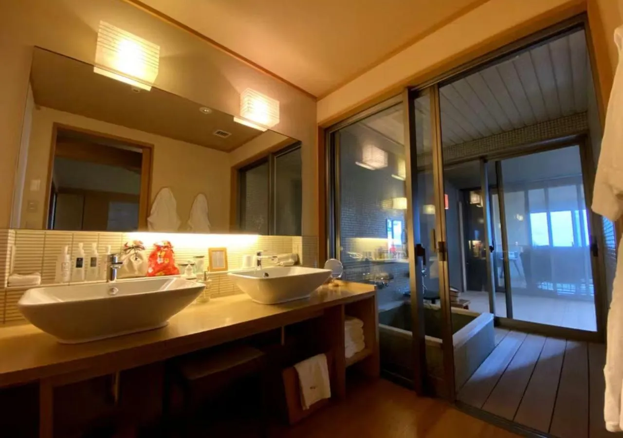 Bathroom in Oyado The Earth