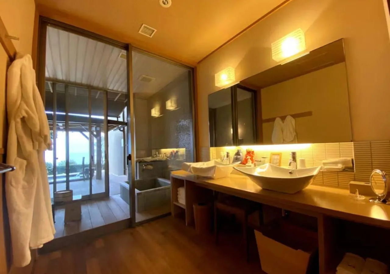 Bathroom in Oyado The Earth