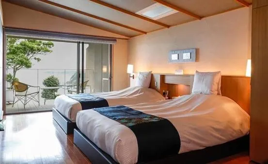 Bed in Oyado The Earth