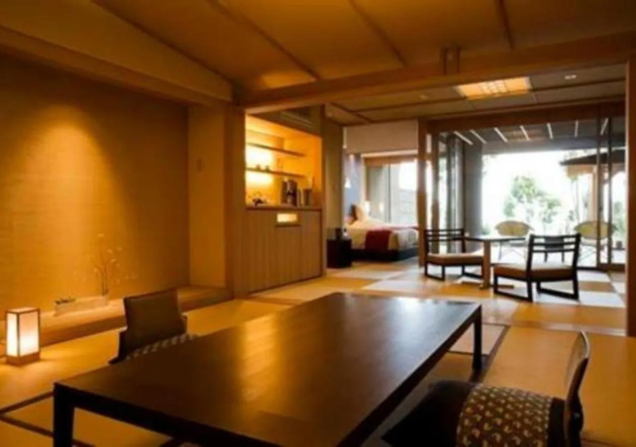 Photo of the whole room in Oyado The Earth