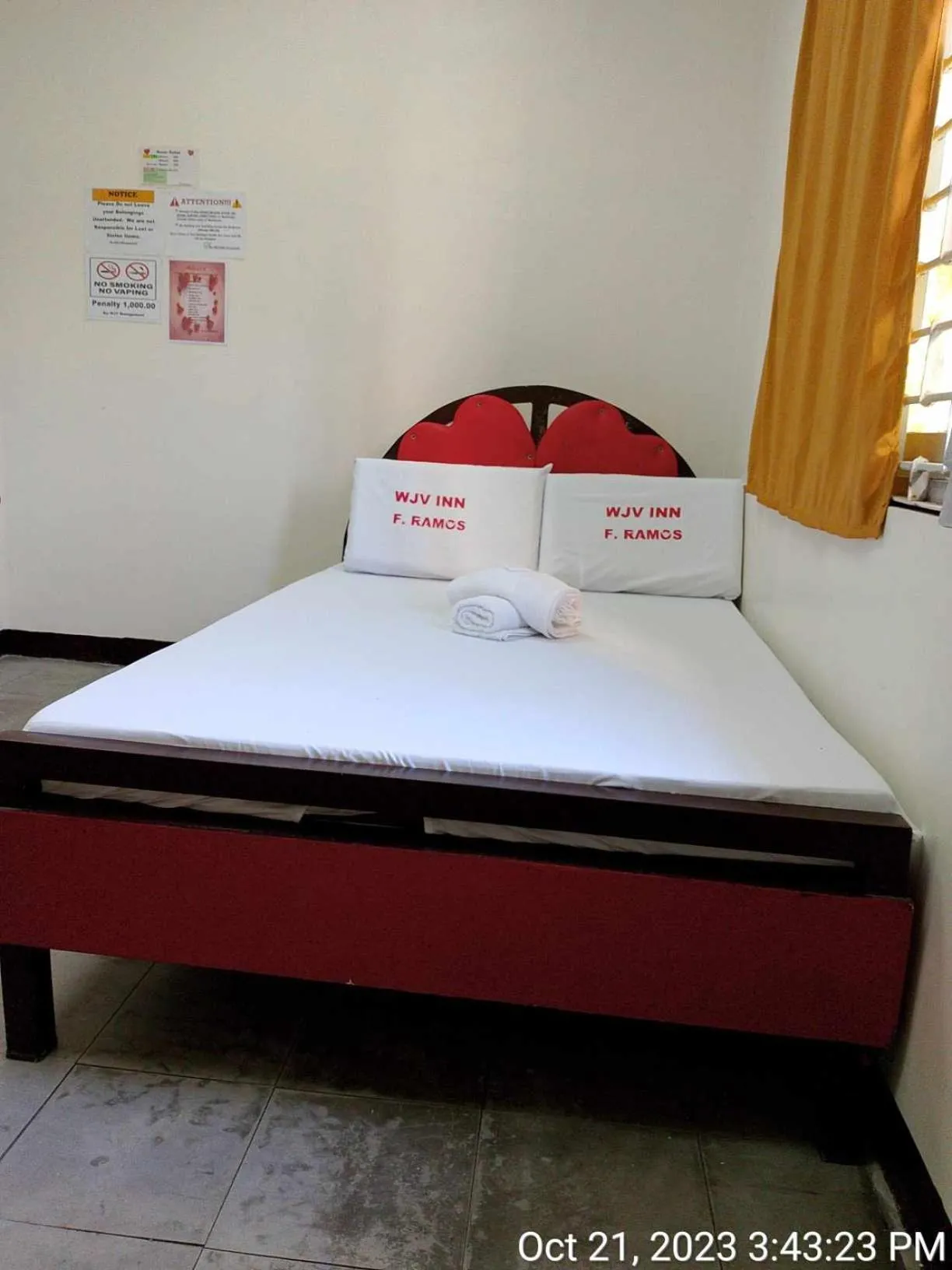 Bed in WJV INN RAMOS