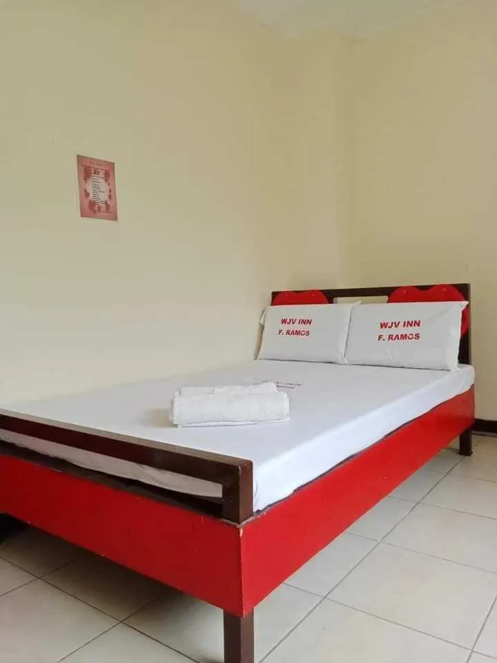 Bed in WJV INN RAMOS