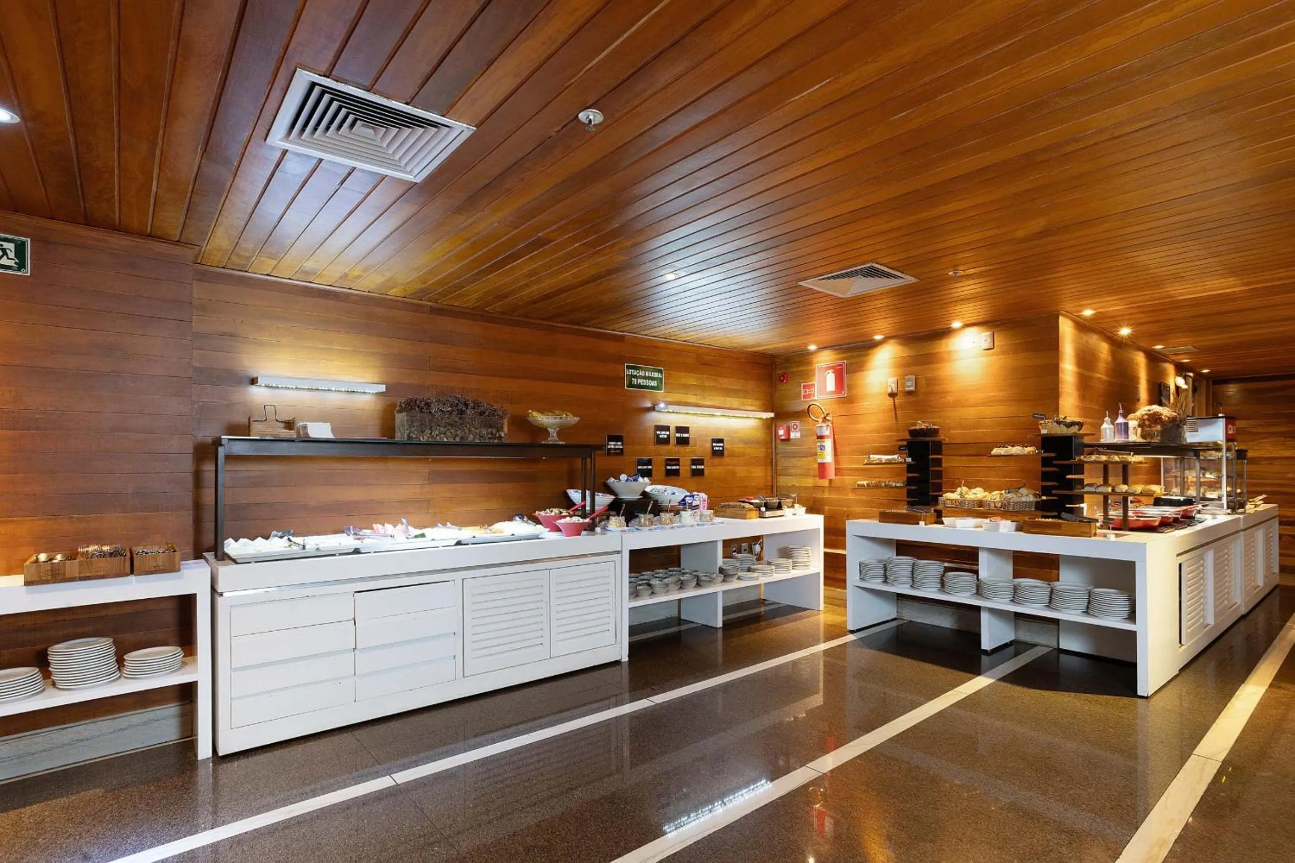 Breakfast in Cassino Tower Savassi - Próximo a FIEMG