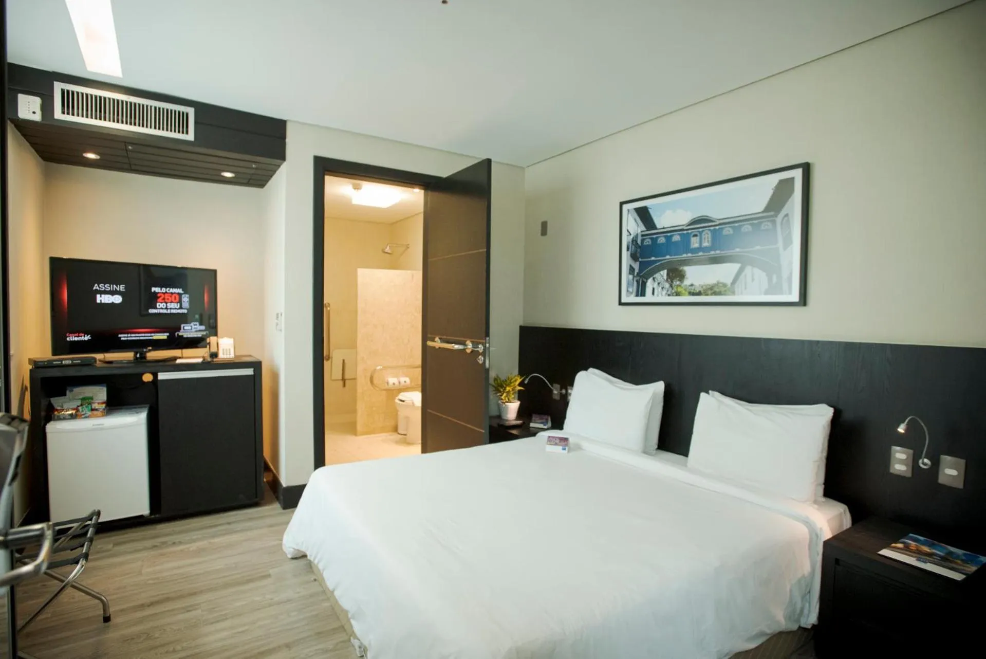 Photo of the whole room, Bed in Cassino Tower Savassi - Próximo a FIEMG