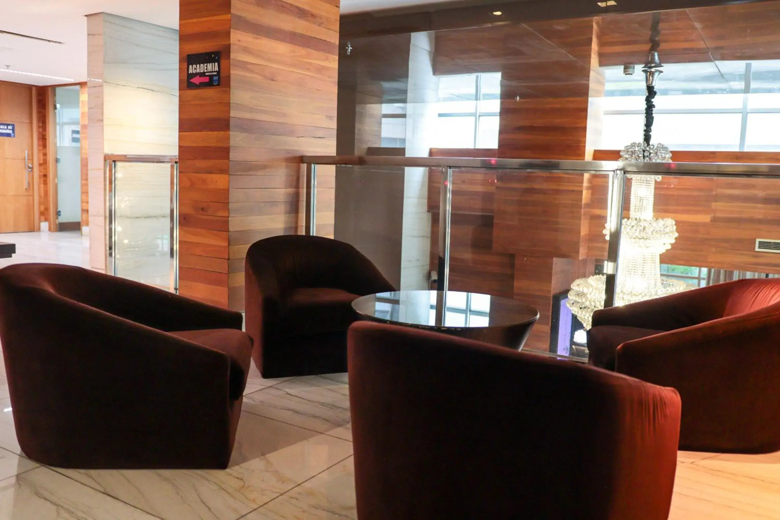 Lounge or bar in Tryp by Wyndham Belo Horizonte Savassi Lounge or bar in Tryp by Wyndham Belo Horizonte Savassi