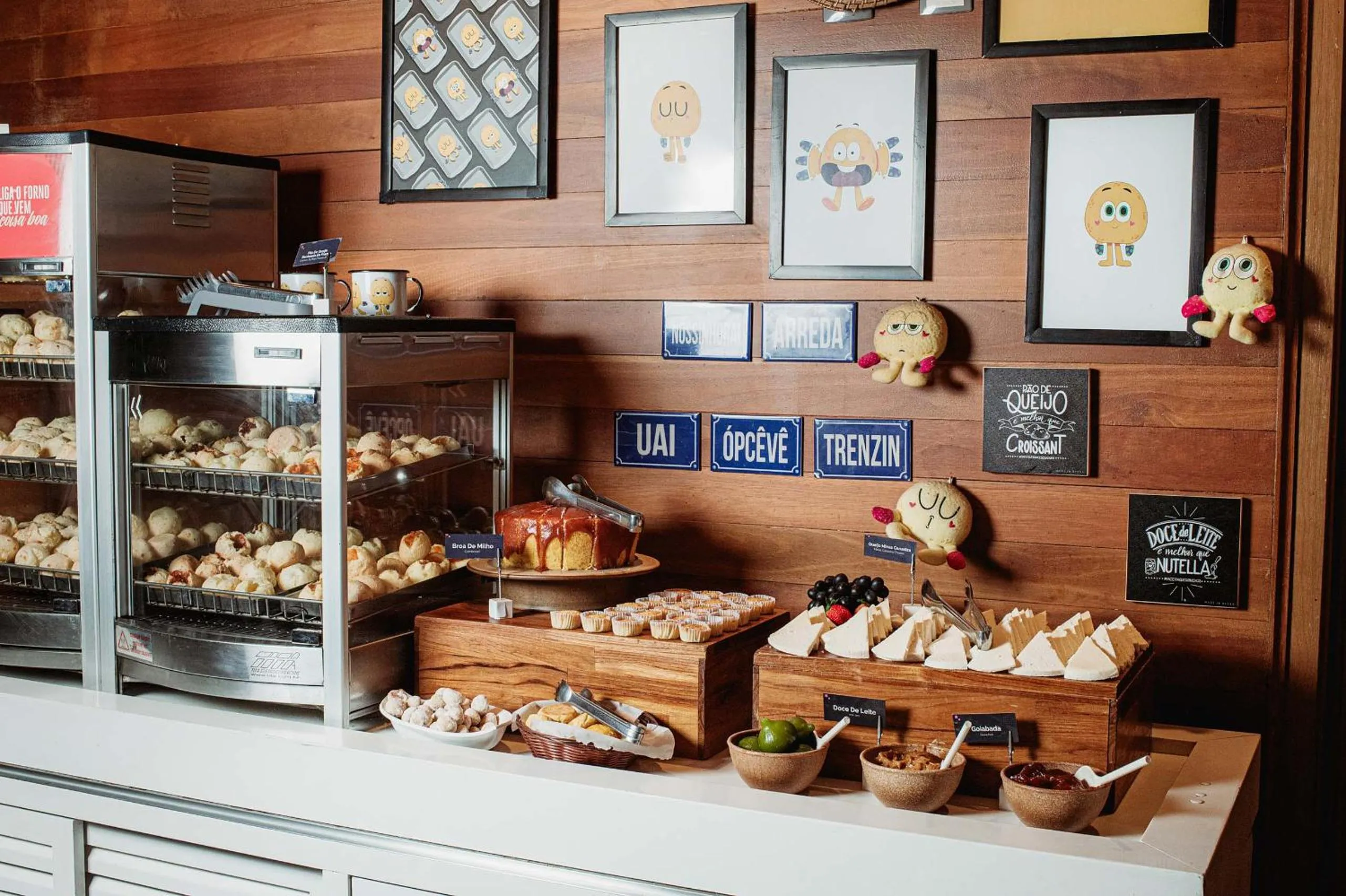 Buffet breakfast in Cassino Tower Savassi - Próximo a FIEMG