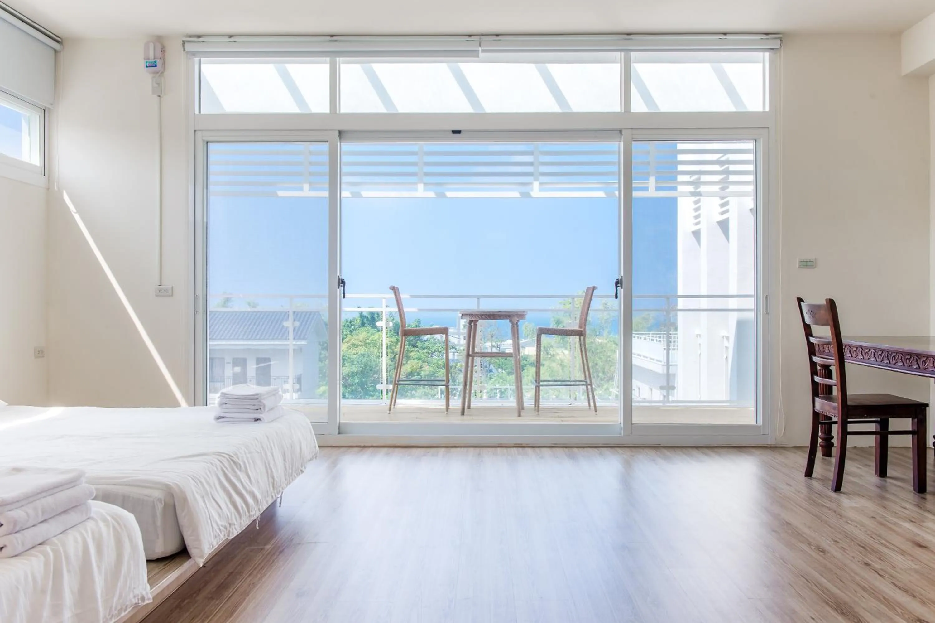 Natural landscape, Bed in White House