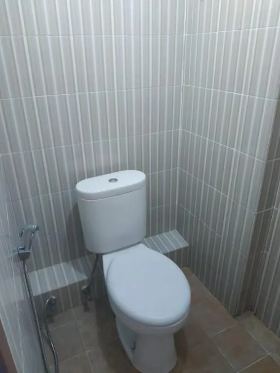 Bathroom in OYO Life 92745 The Margo Monthly Stay