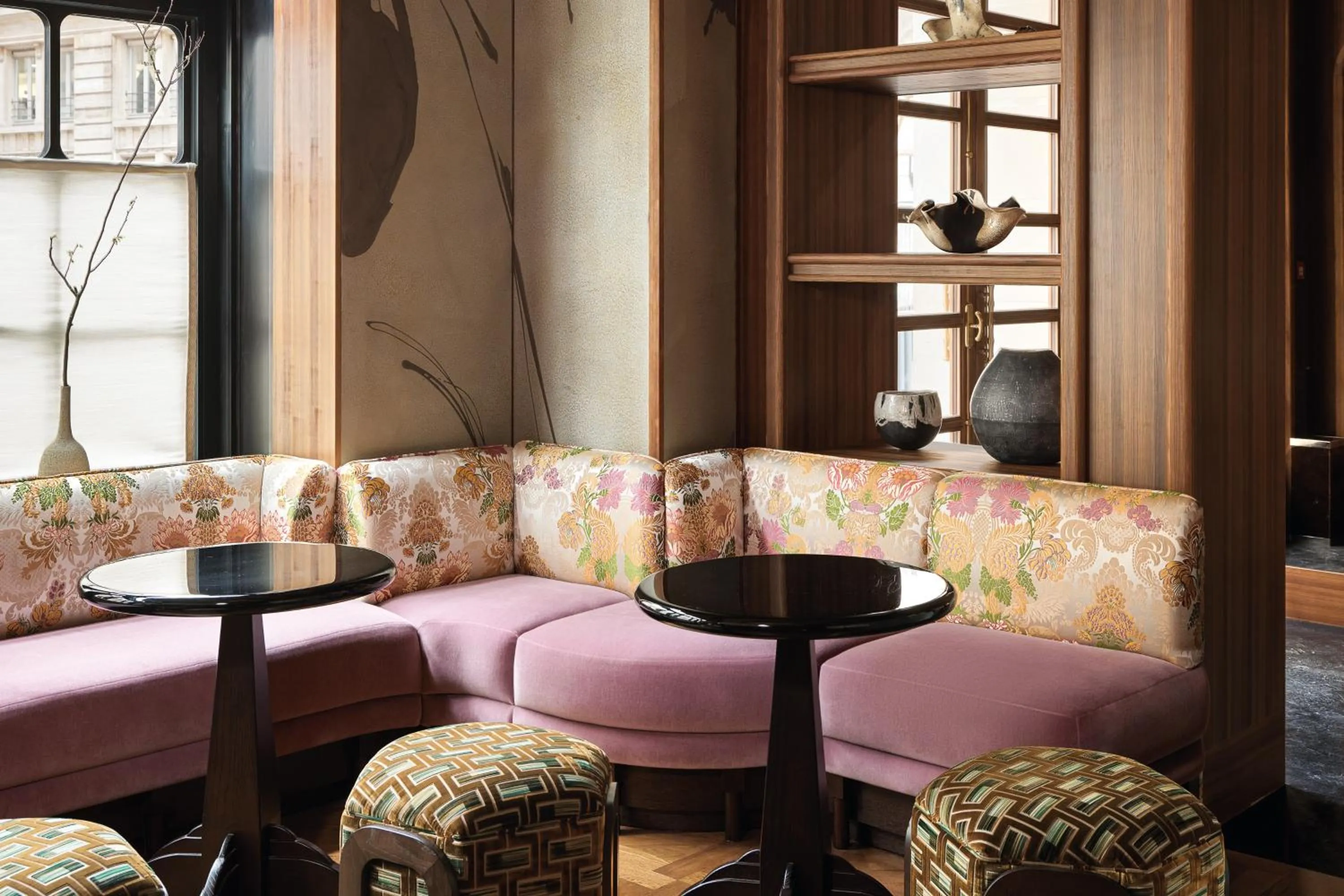 Restaurant/places to eat in Hotel Hana