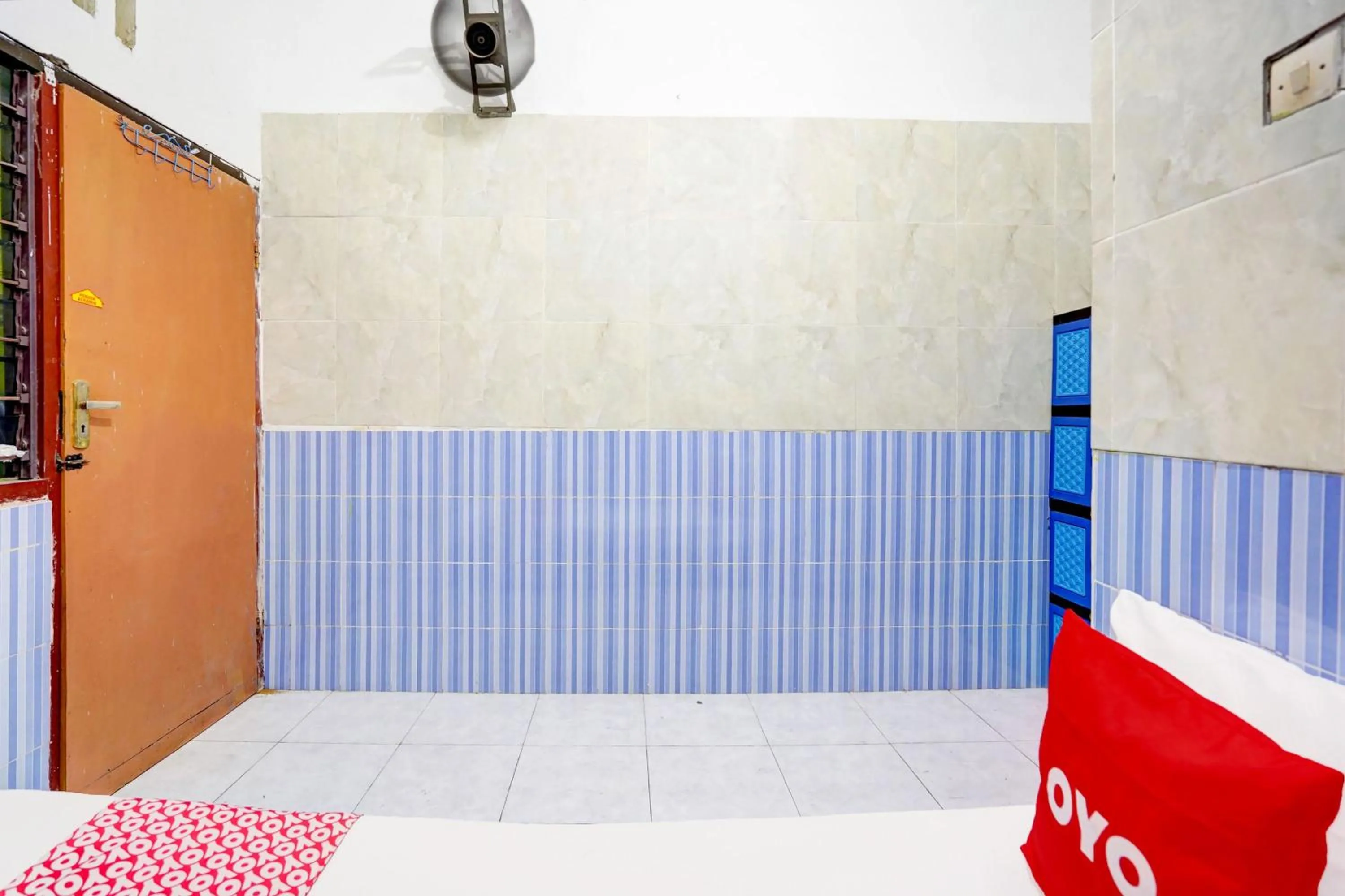 Bedroom in OYO Life 93061 Kost Vicky Syariah