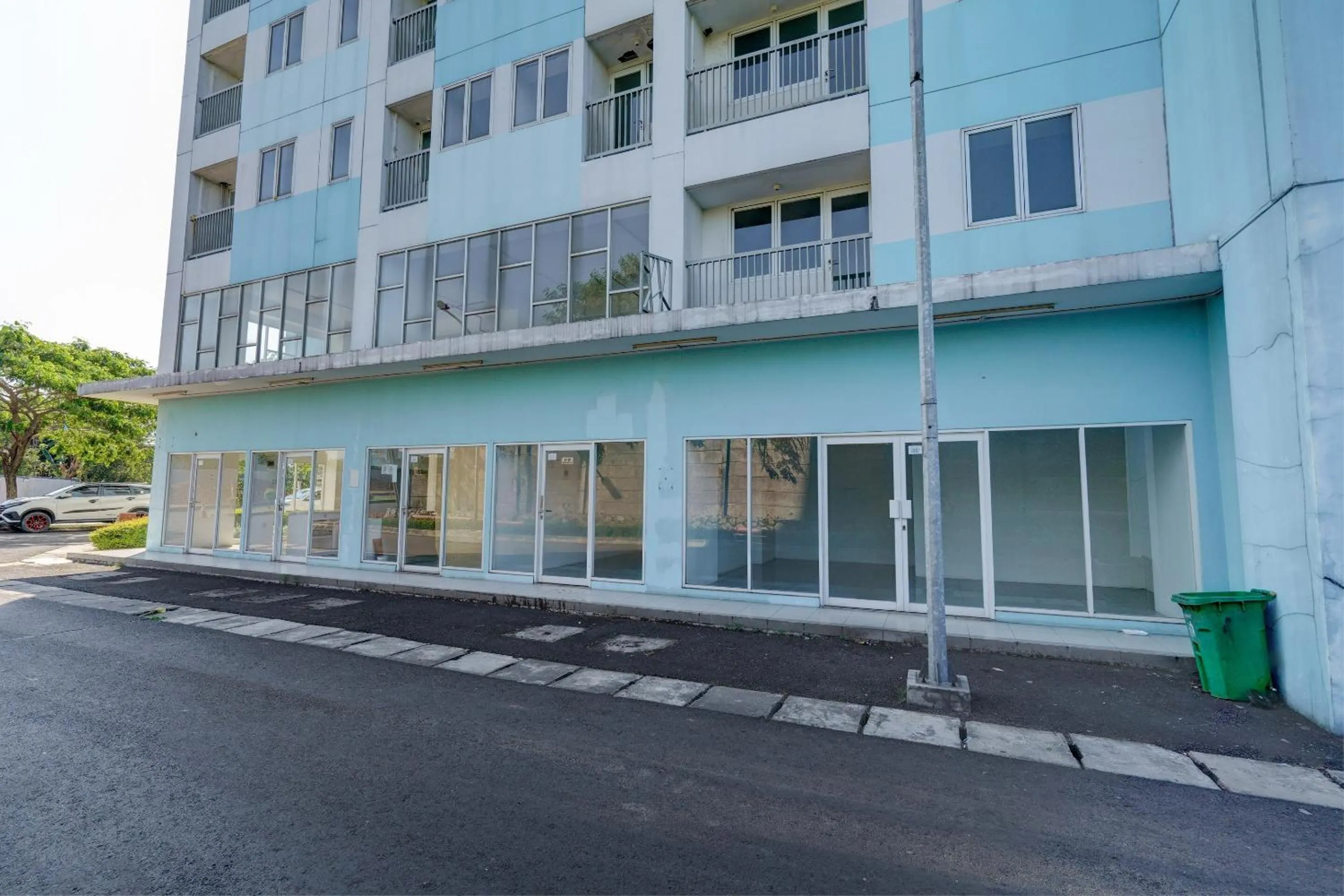 Facade/entrance in OYO Life 92889 Apartement Grand Sentraland Karawang By A.t Room